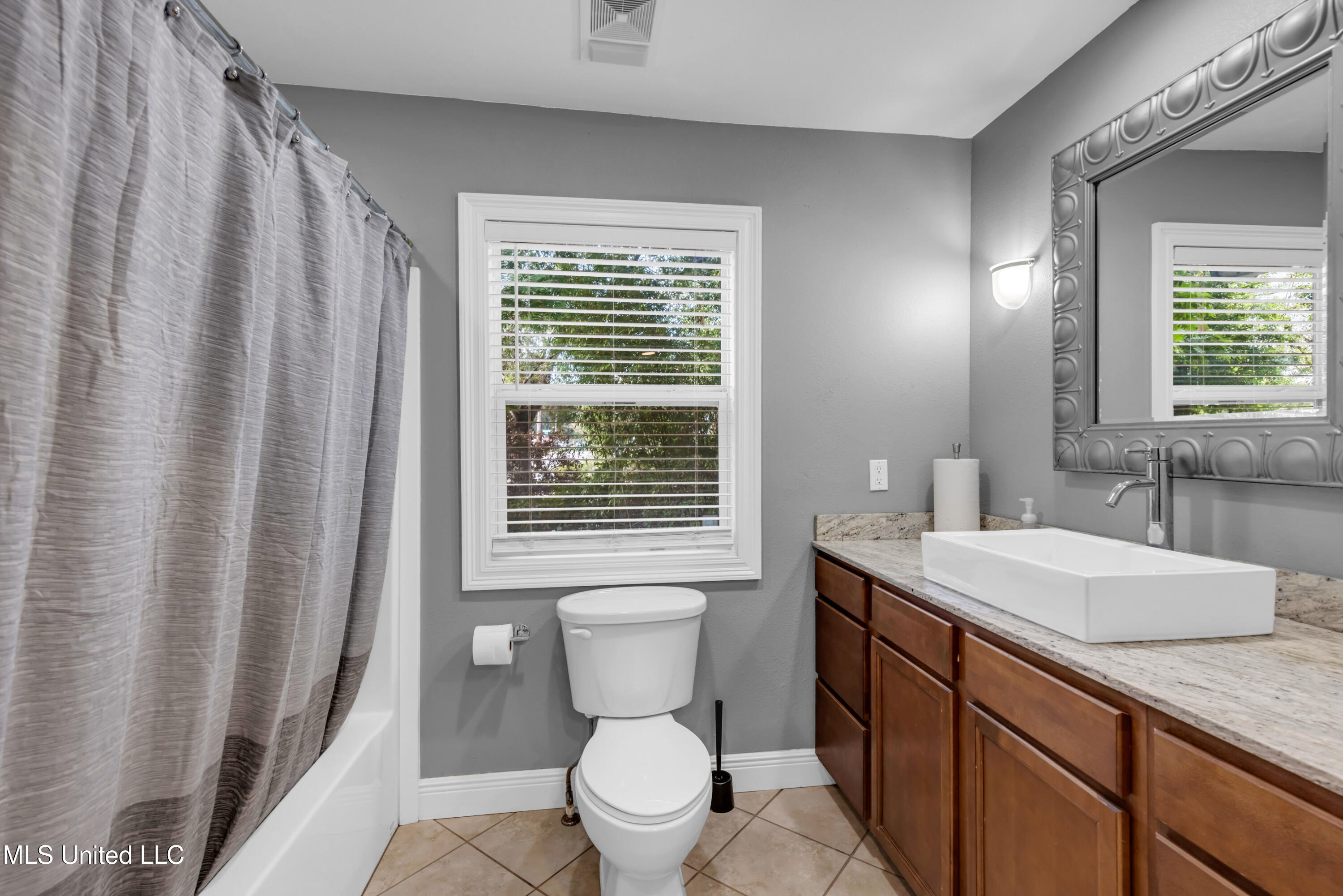 266 Debuys Road Property Photo 21