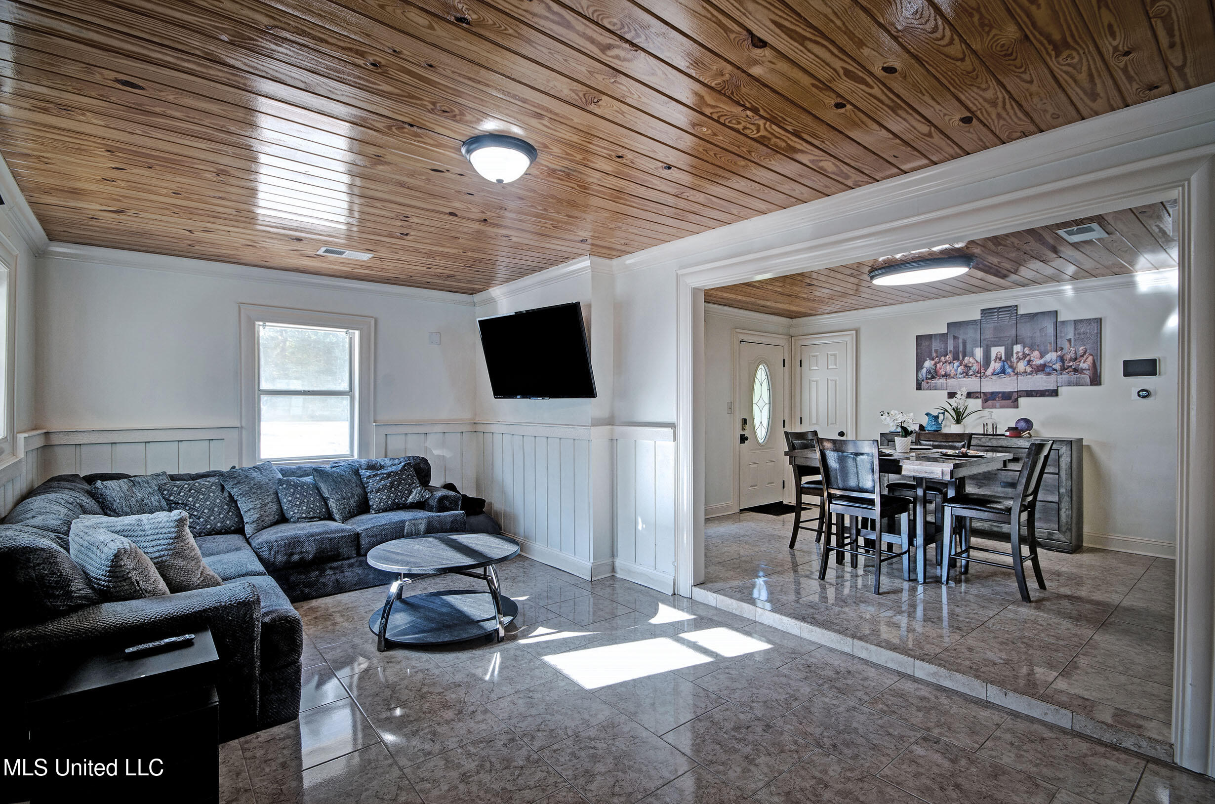 614 Rankin Road Property Photo 10