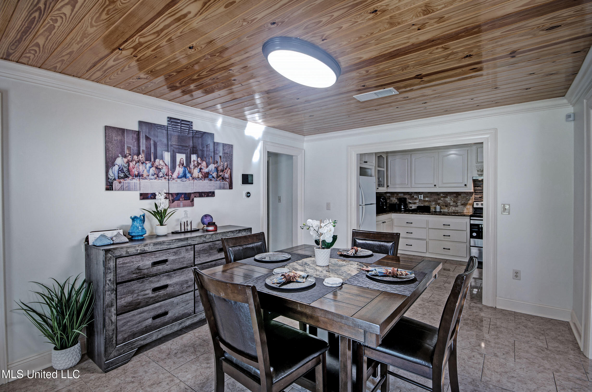 614 Rankin Road Property Photo 11