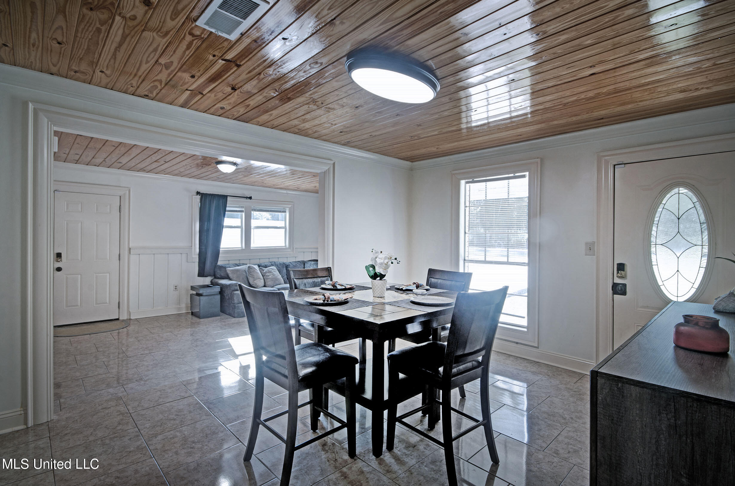 614 Rankin Road Property Photo 14