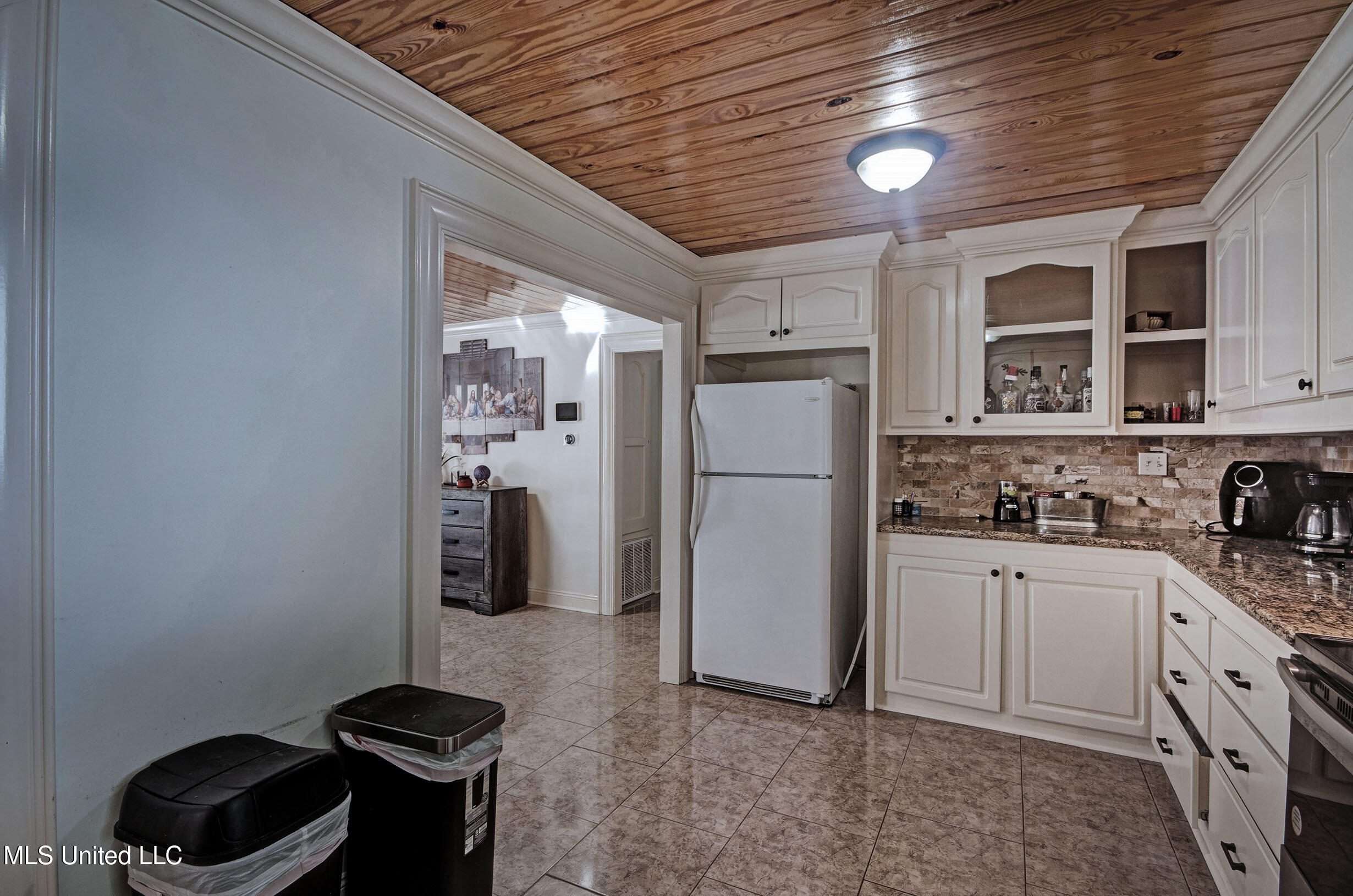 614 Rankin Road Property Photo 17