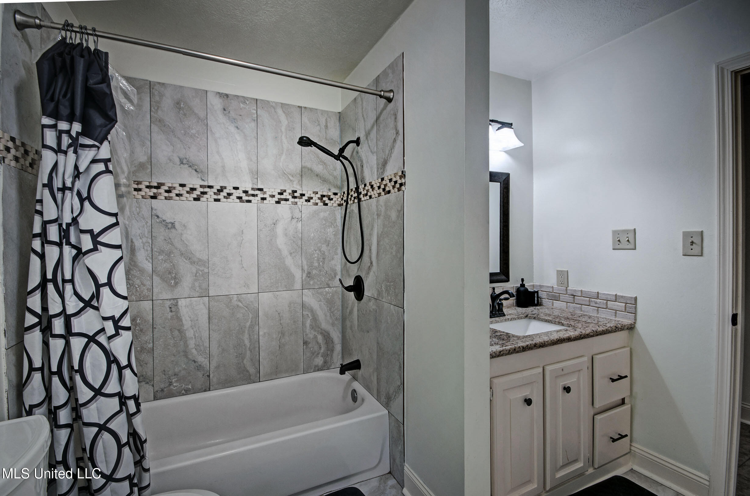 614 Rankin Road Property Photo 24