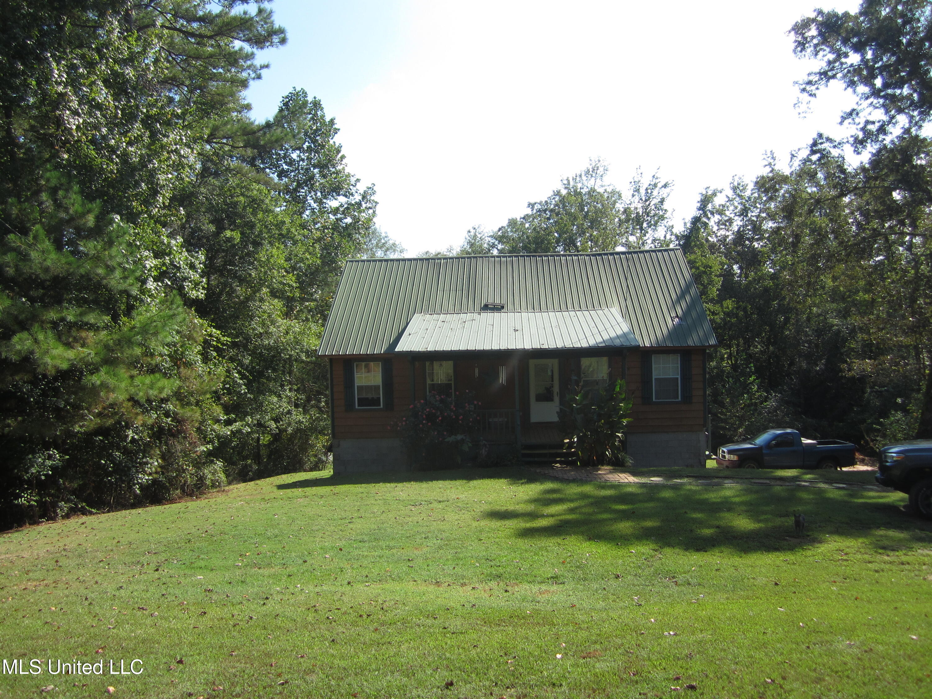 1356 Cr 180 Property Photo 1
