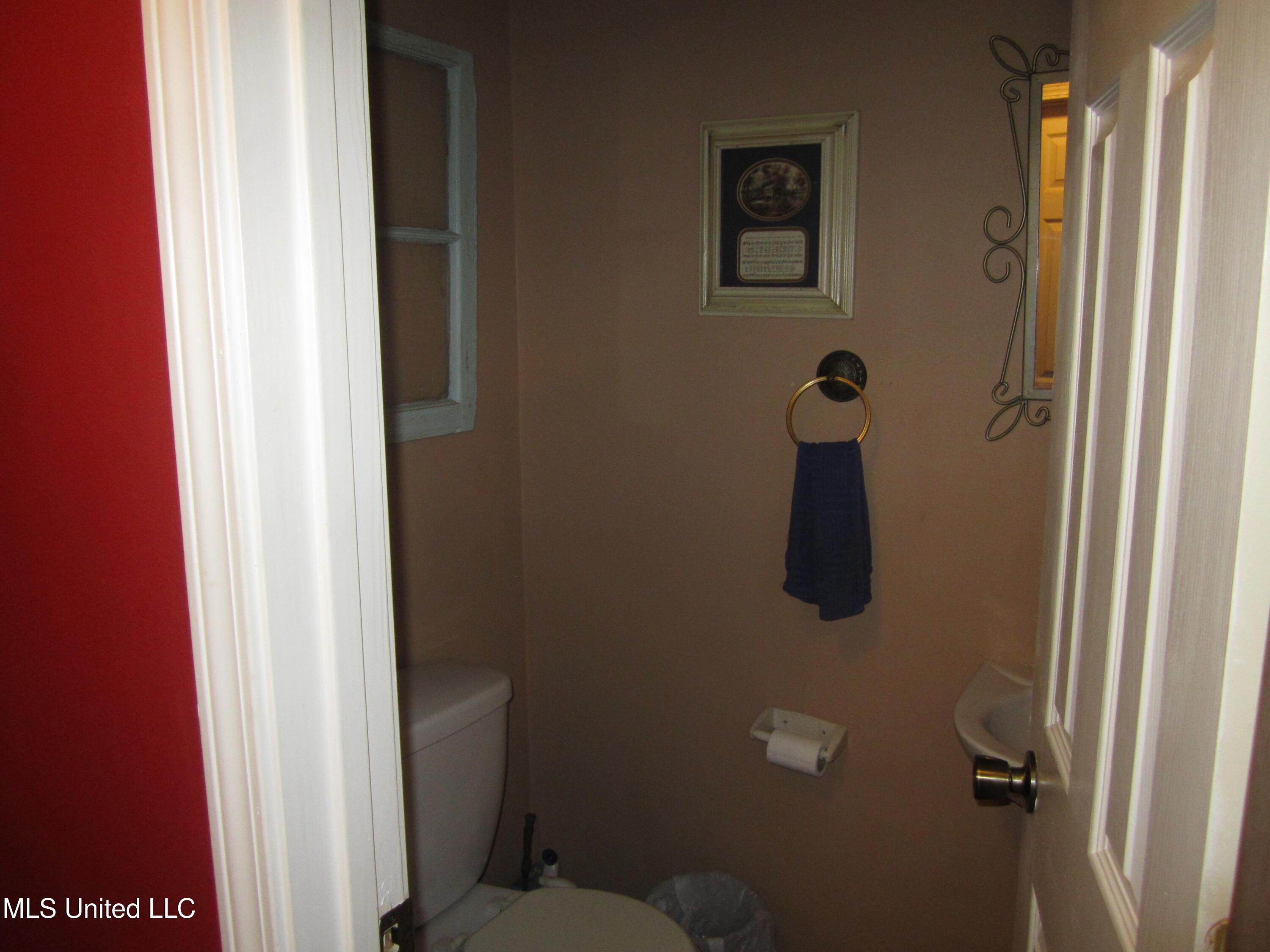1356 Cr 180 Property Photo 4