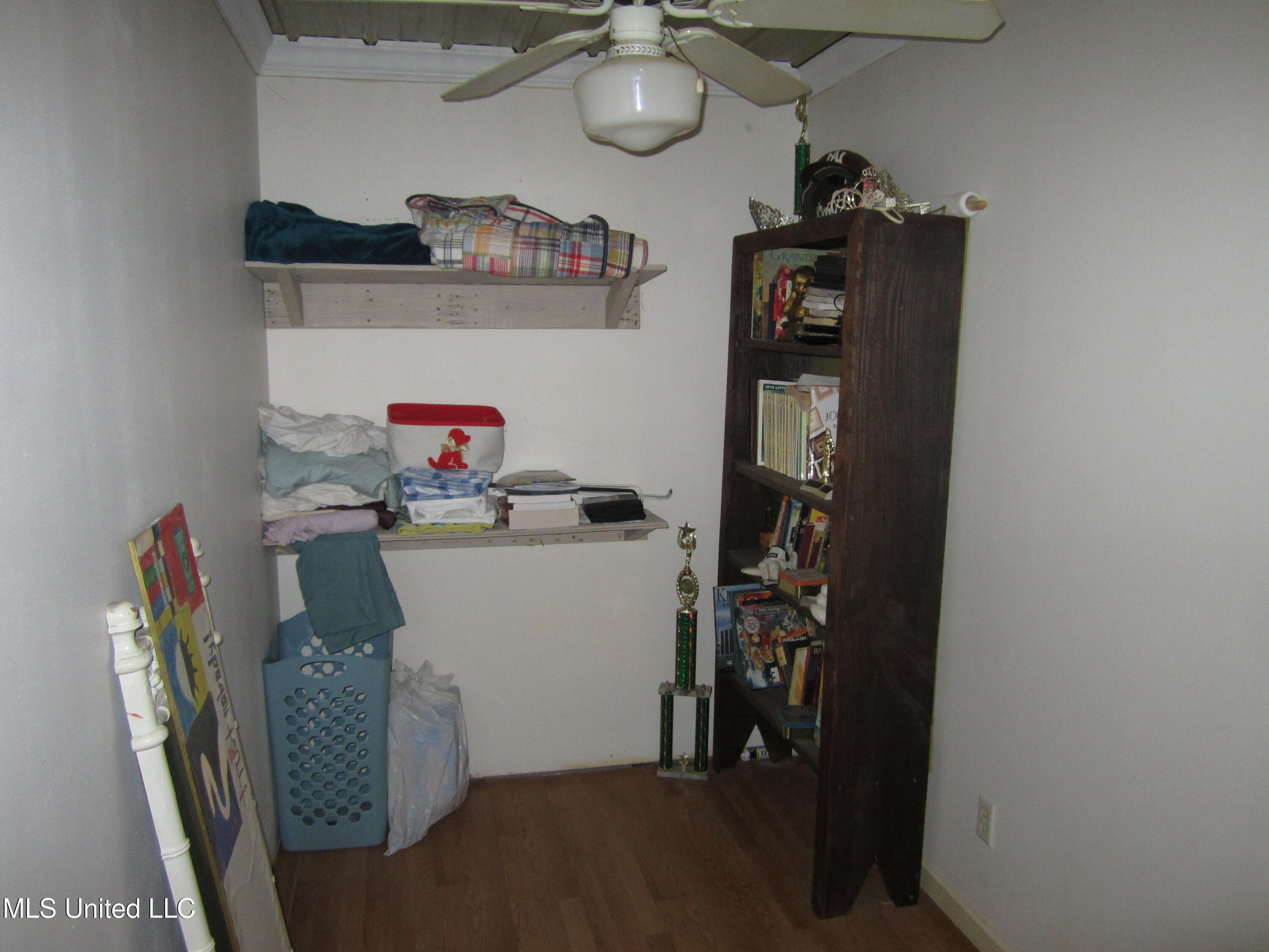 1356 Cr 180 Property Photo 9