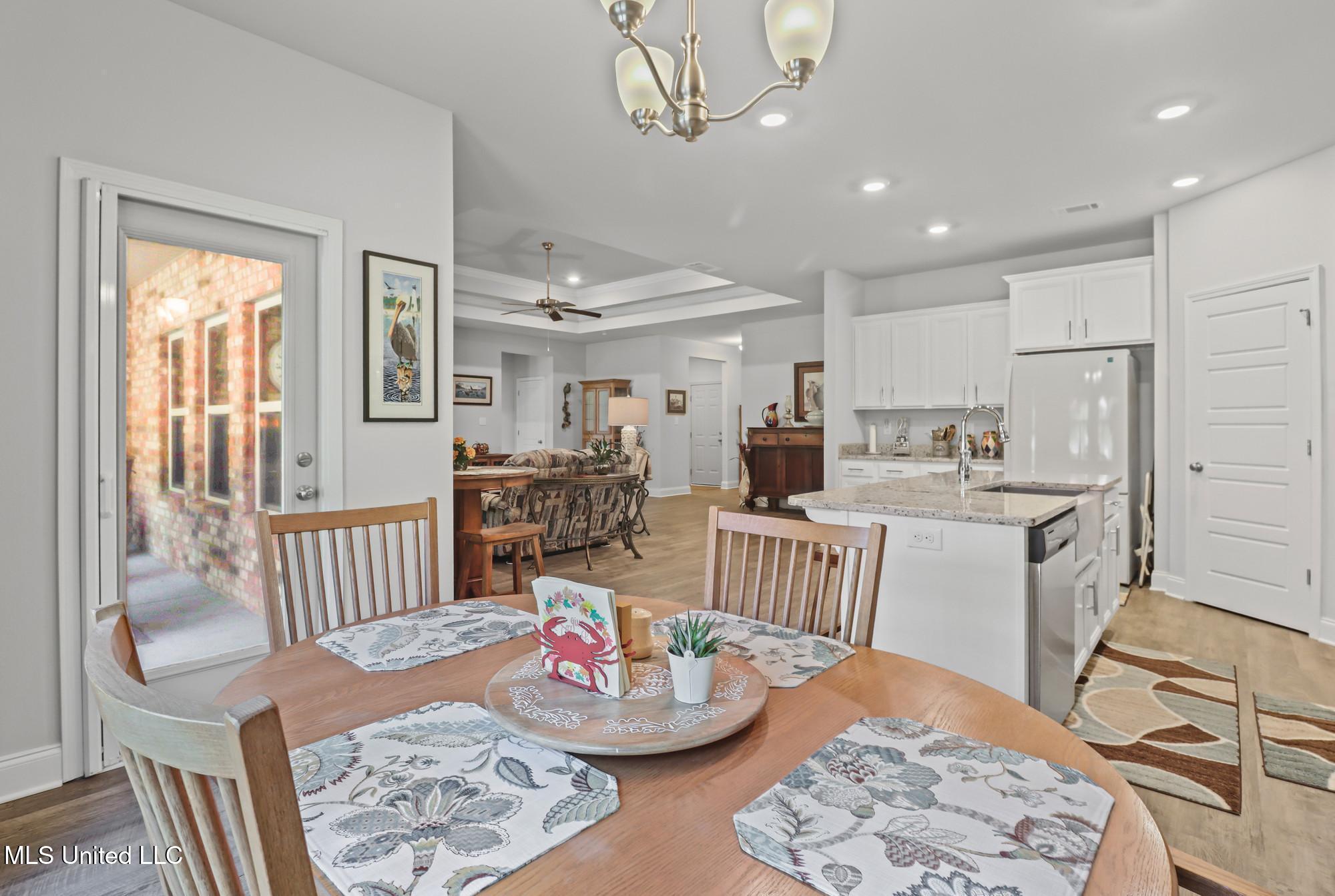 11209 Shorecrest Road Property Photo 17