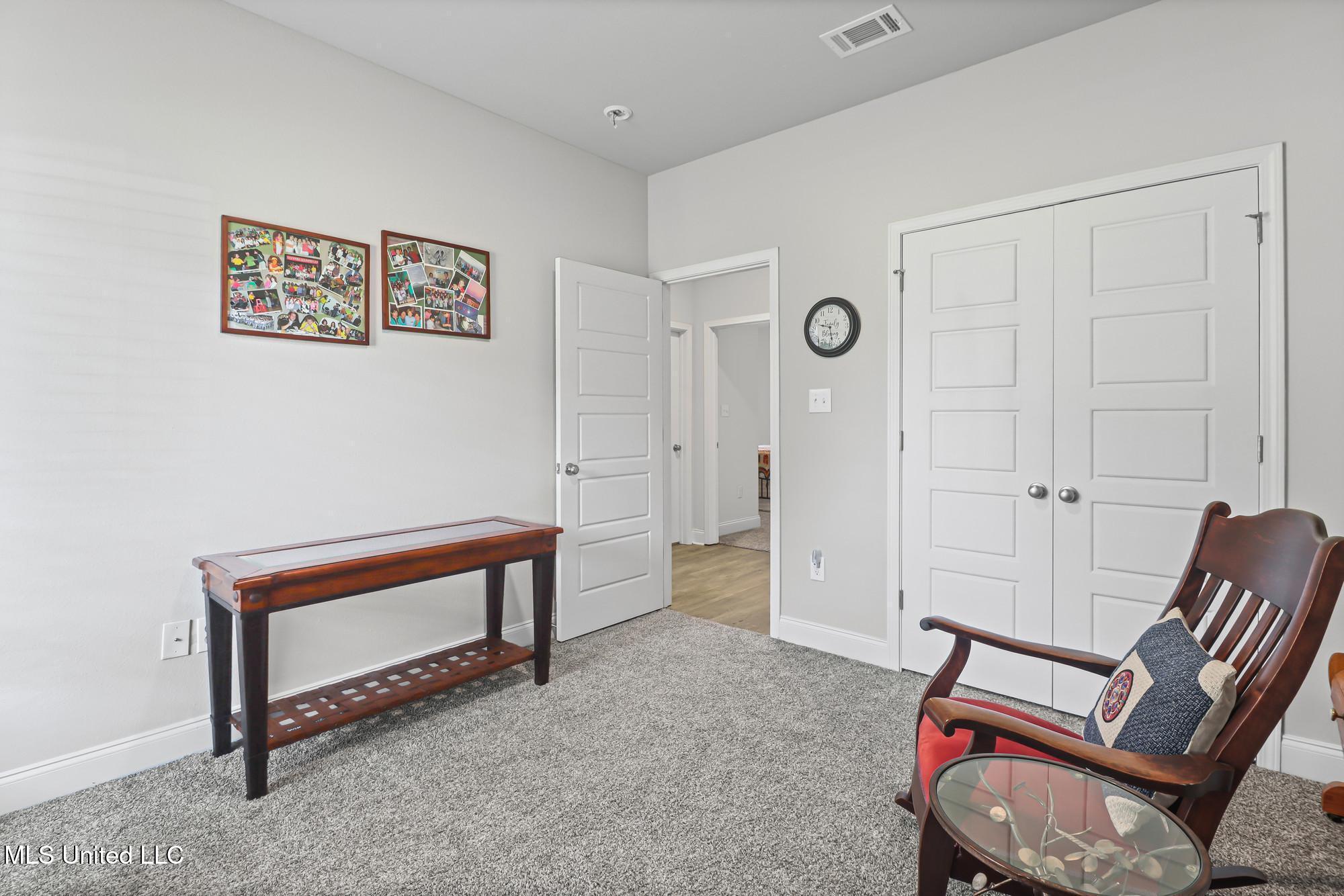 11209 Shorecrest Road Property Photo 23