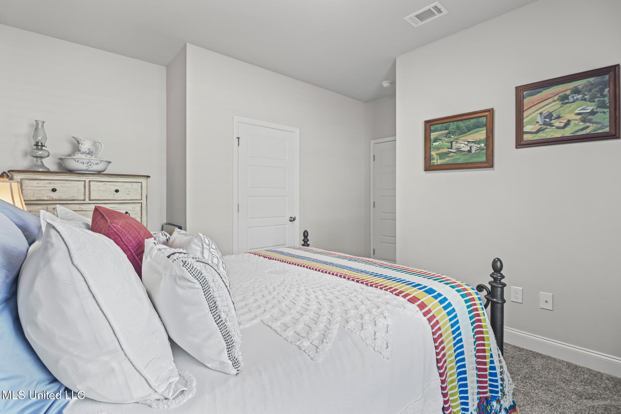 11209 Shorecrest Road Property Photo 28