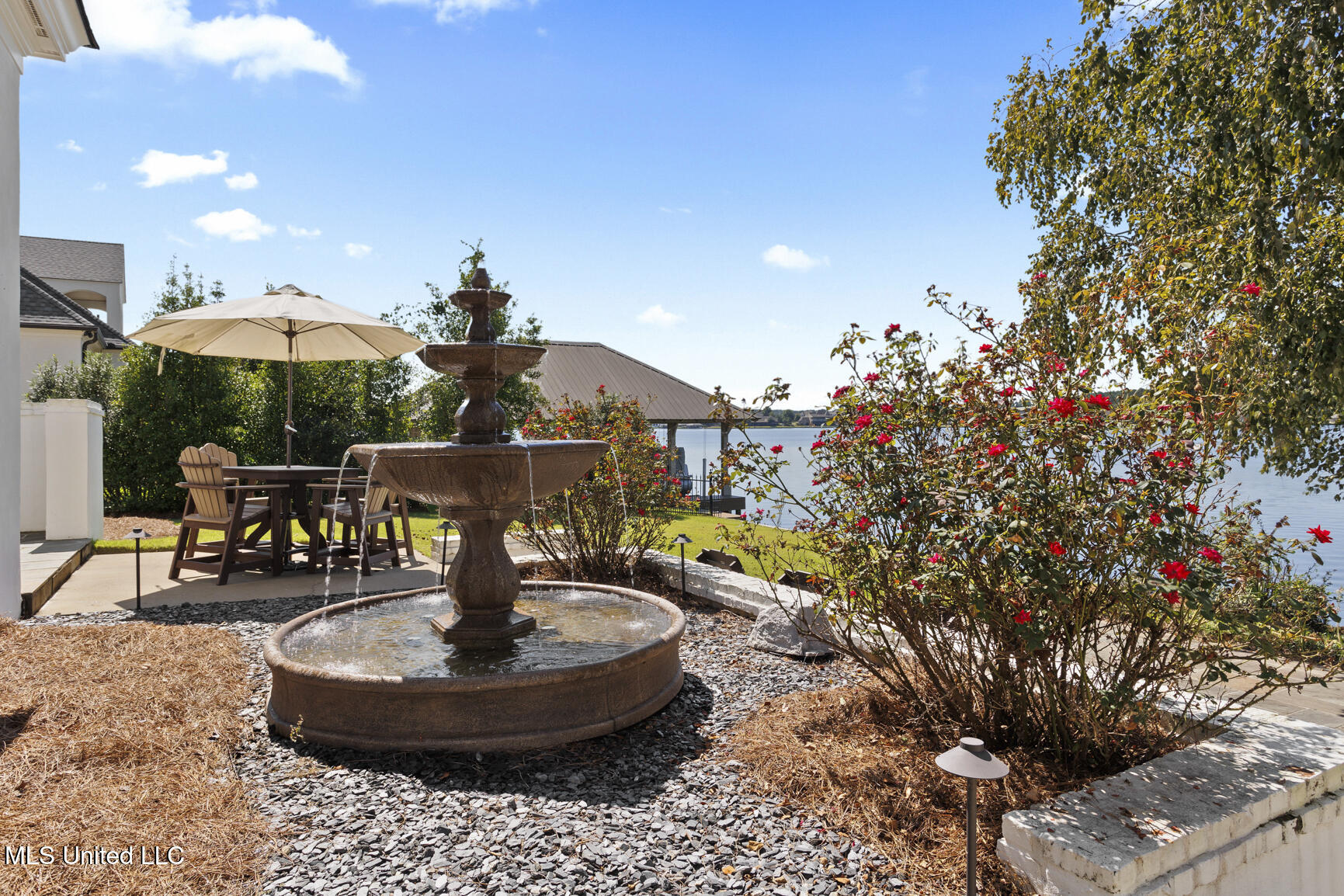 115 Cedar Woods Cove Property Photo 10