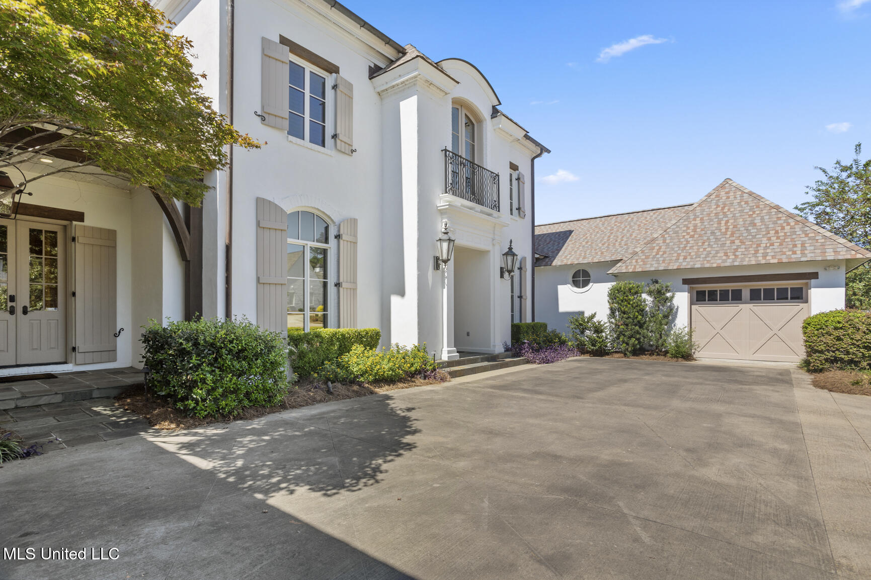 115 Cedar Woods Cove Property Photo 15