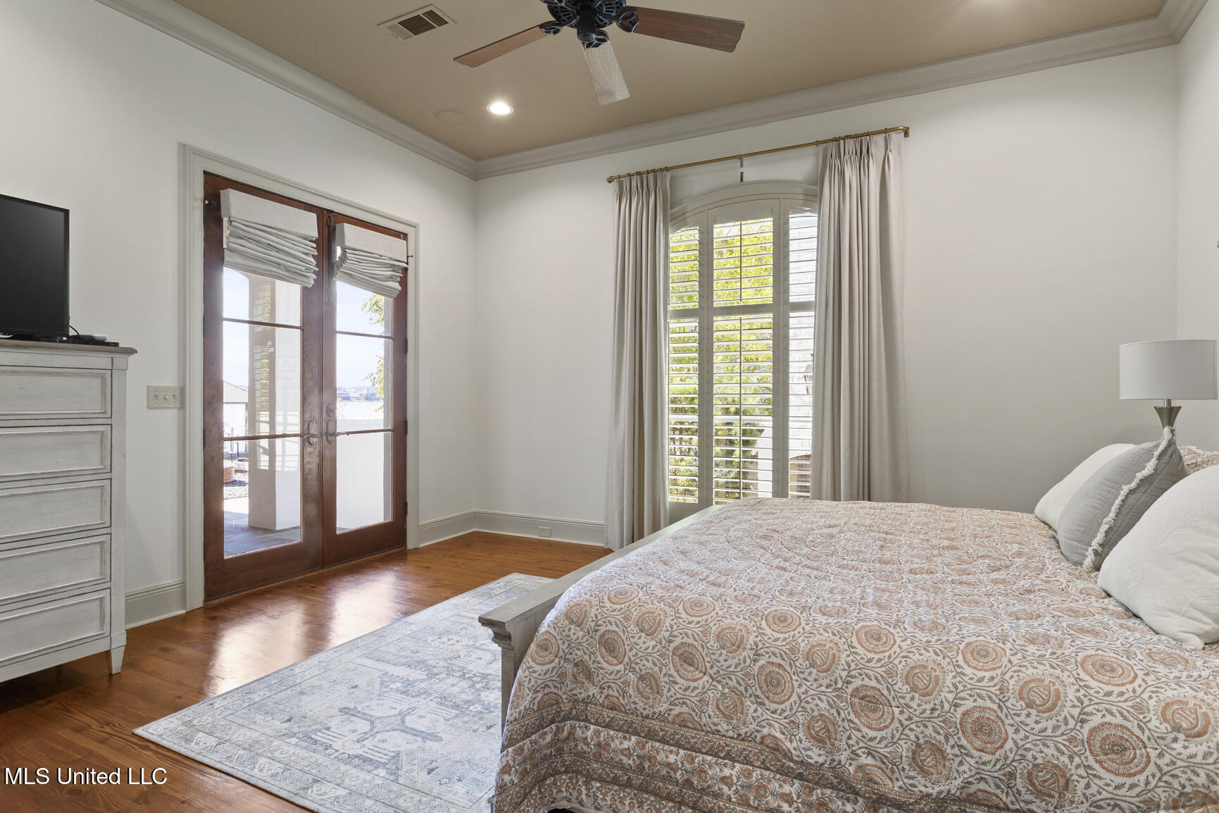 115 Cedar Woods Cove Property Photo 39