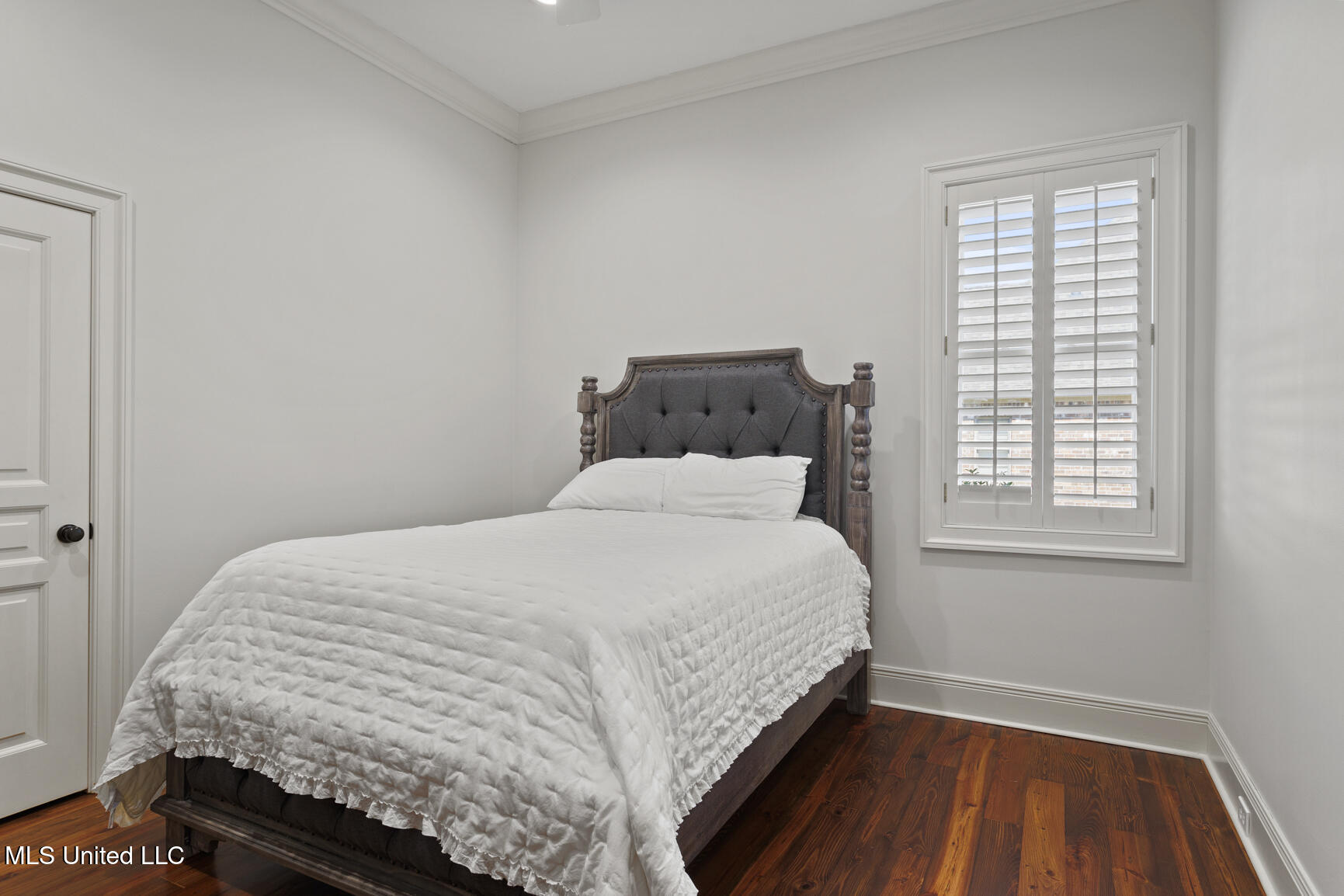 115 Cedar Woods Cove Property Photo 45