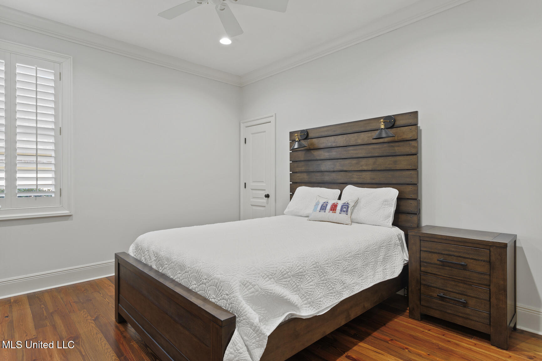 115 Cedar Woods Cove Property Photo 47