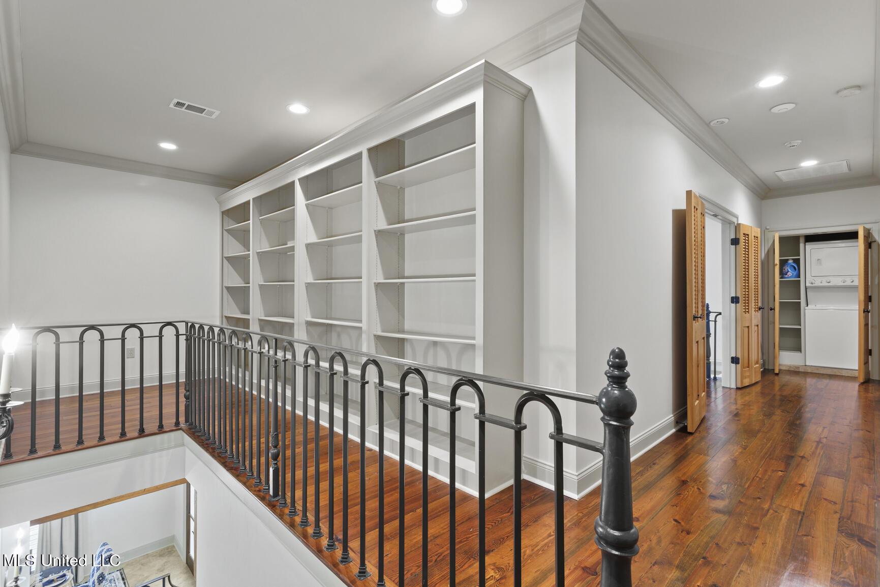 115 Cedar Woods Cove Property Photo 53