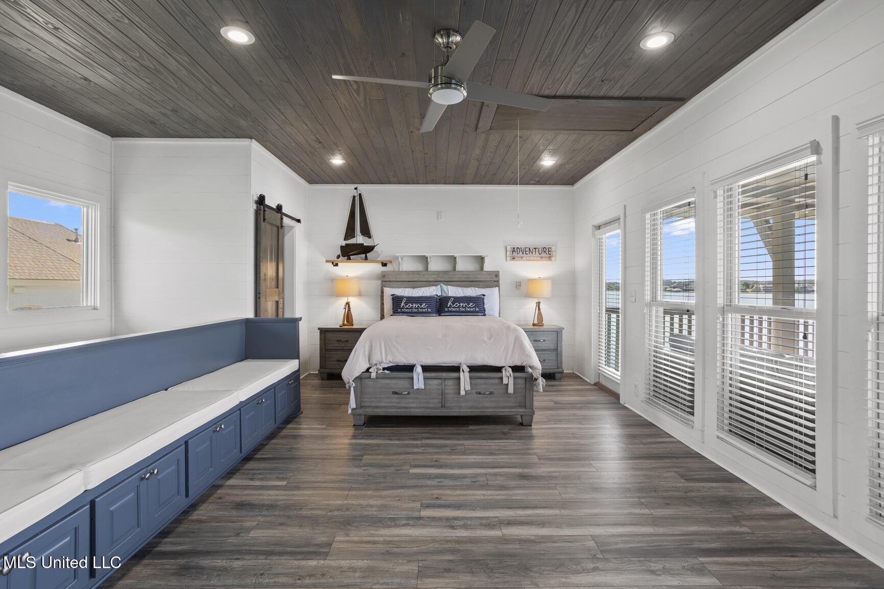 115 Cedar Woods Cove Property Photo 70