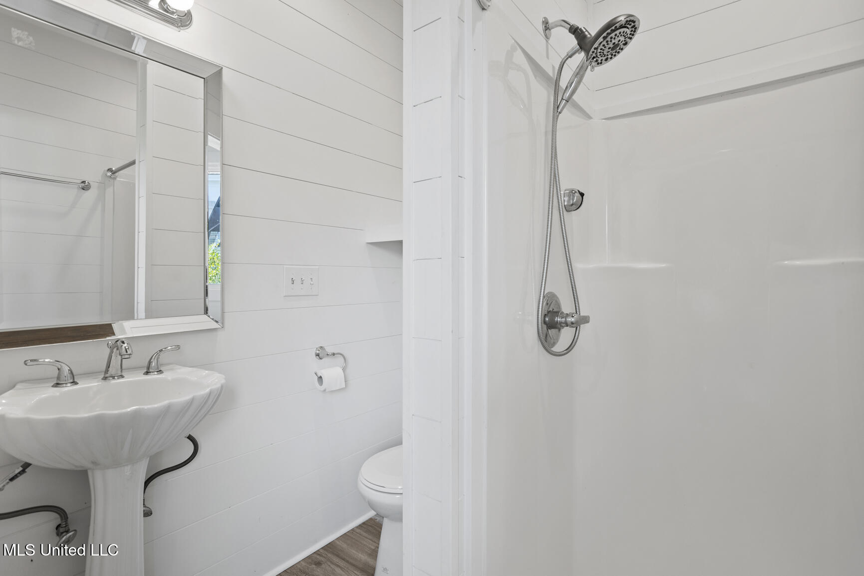 115 Cedar Woods Cove Property Photo 74