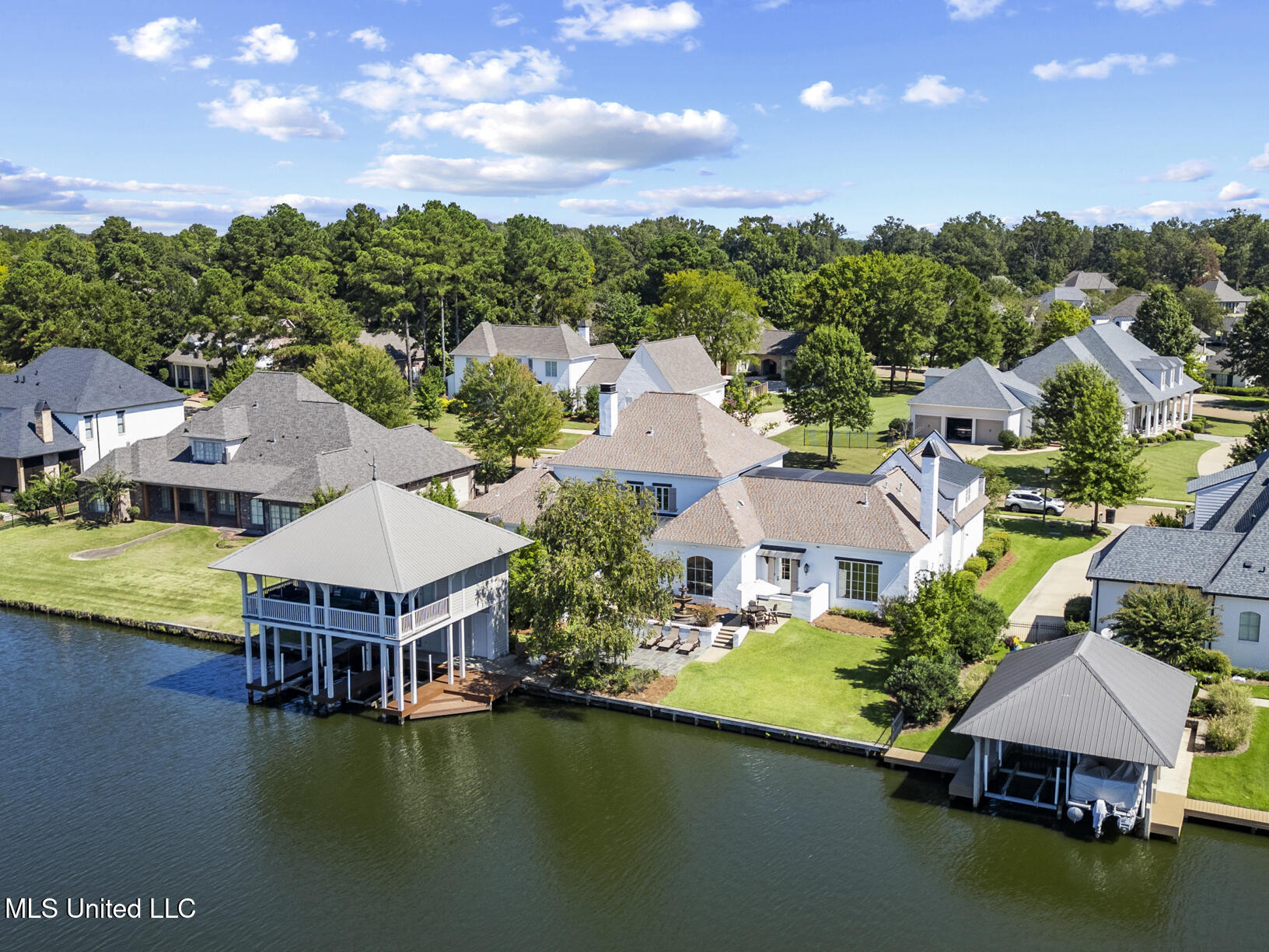 115 Cedar Woods Cove Property Photo 80