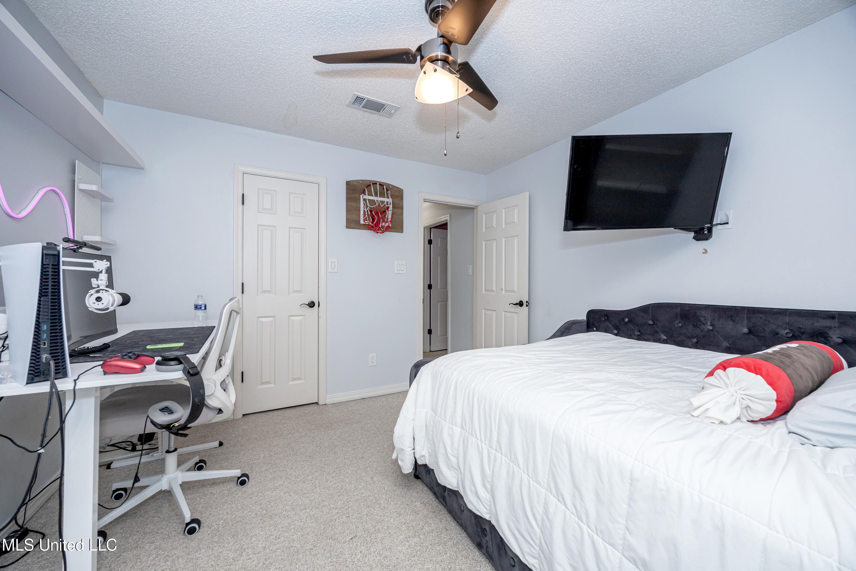 2808 Hickory Lane Property Photo 46