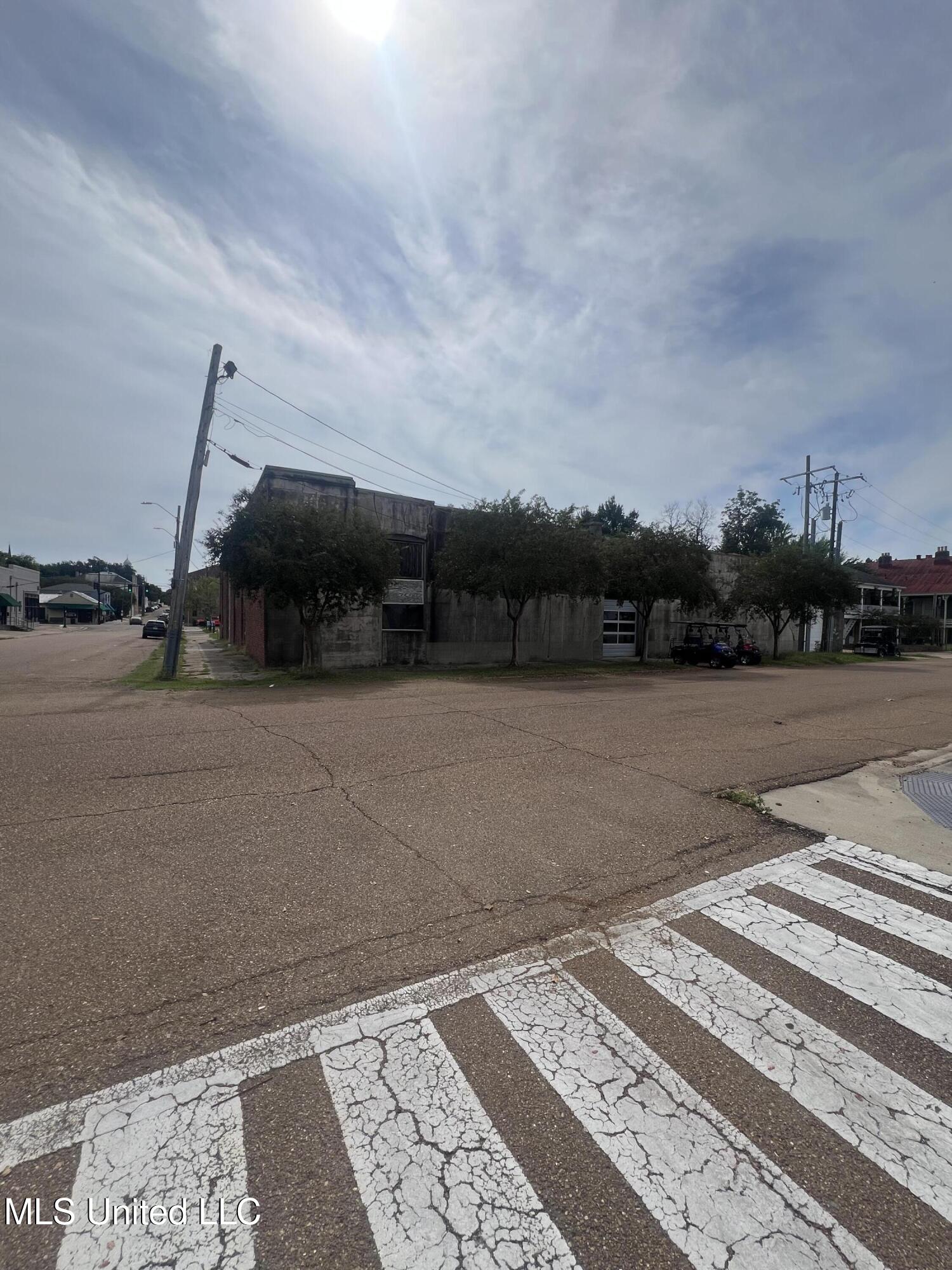 100 State Street Property Photo 5