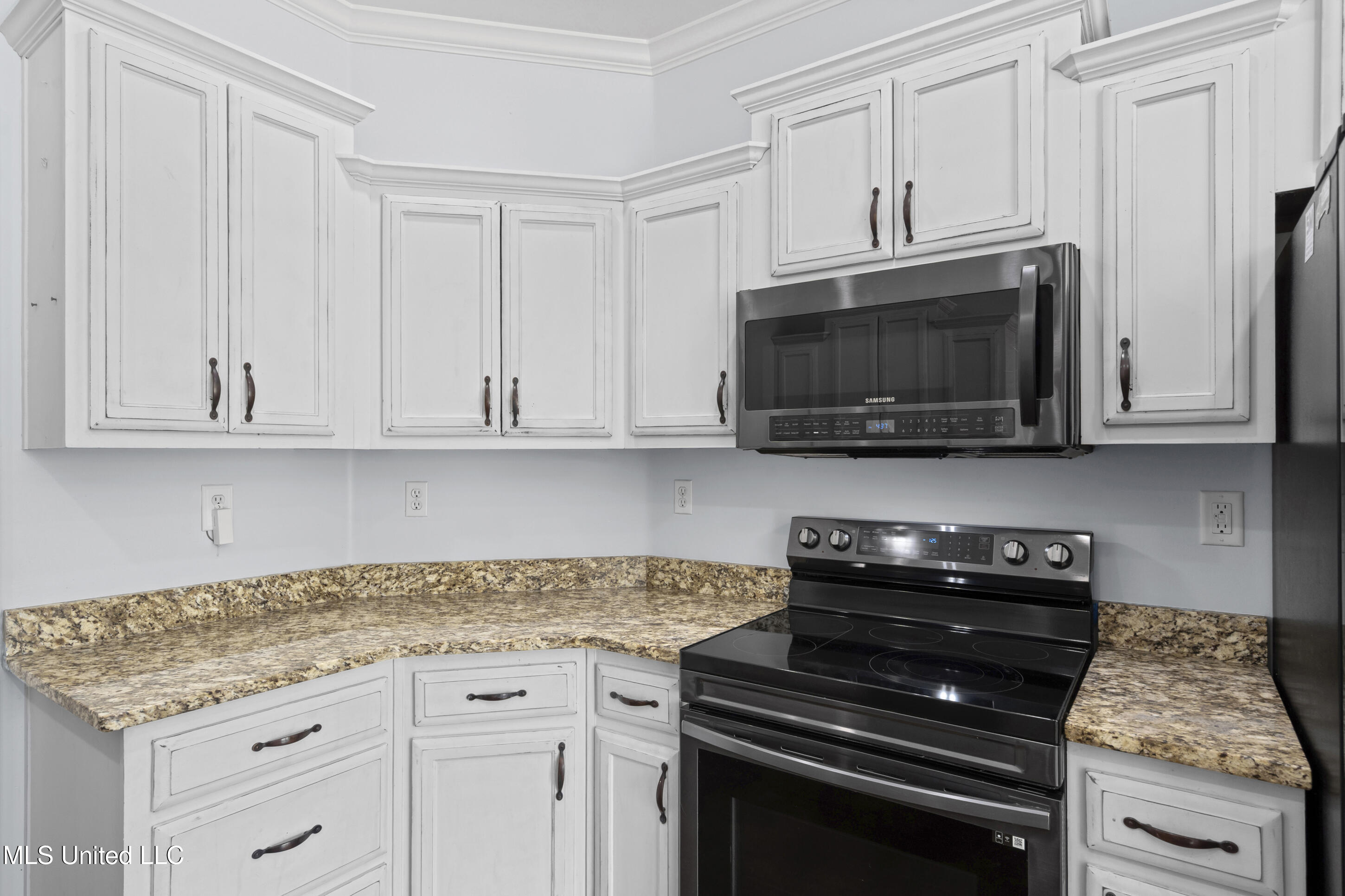 9567 Holly Springs Road Property Photo 24