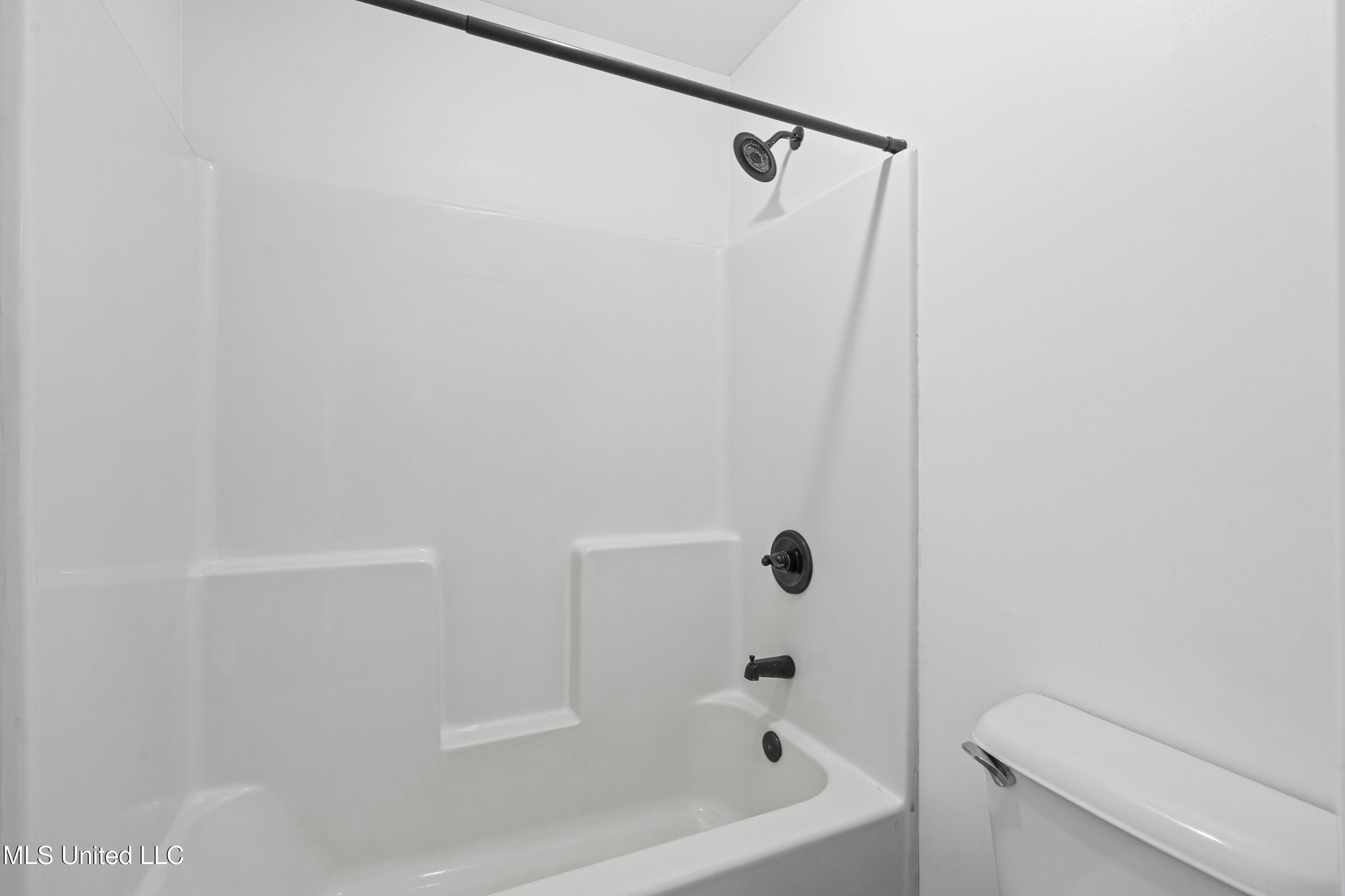 9567 Holly Springs Road Property Photo 33