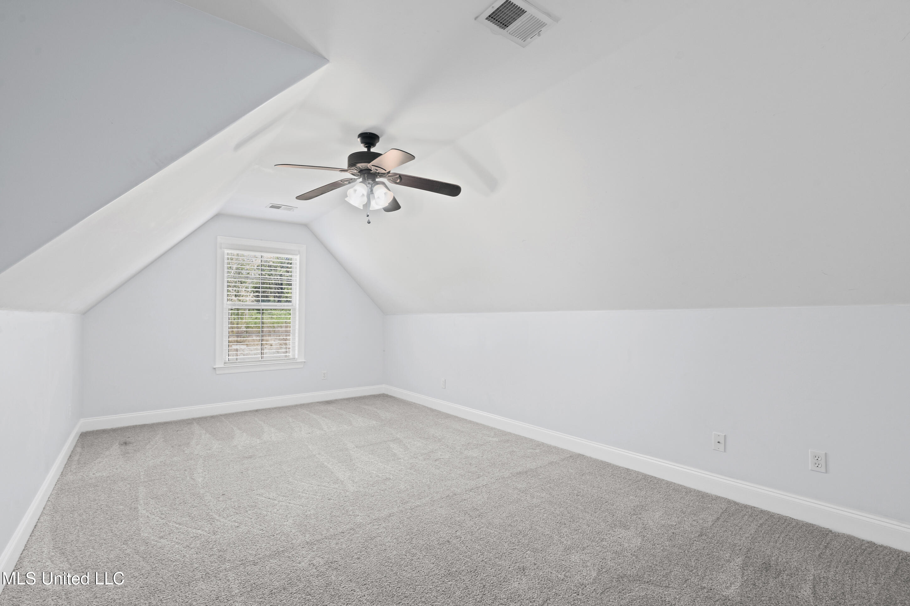 9567 Holly Springs Road Property Photo 34