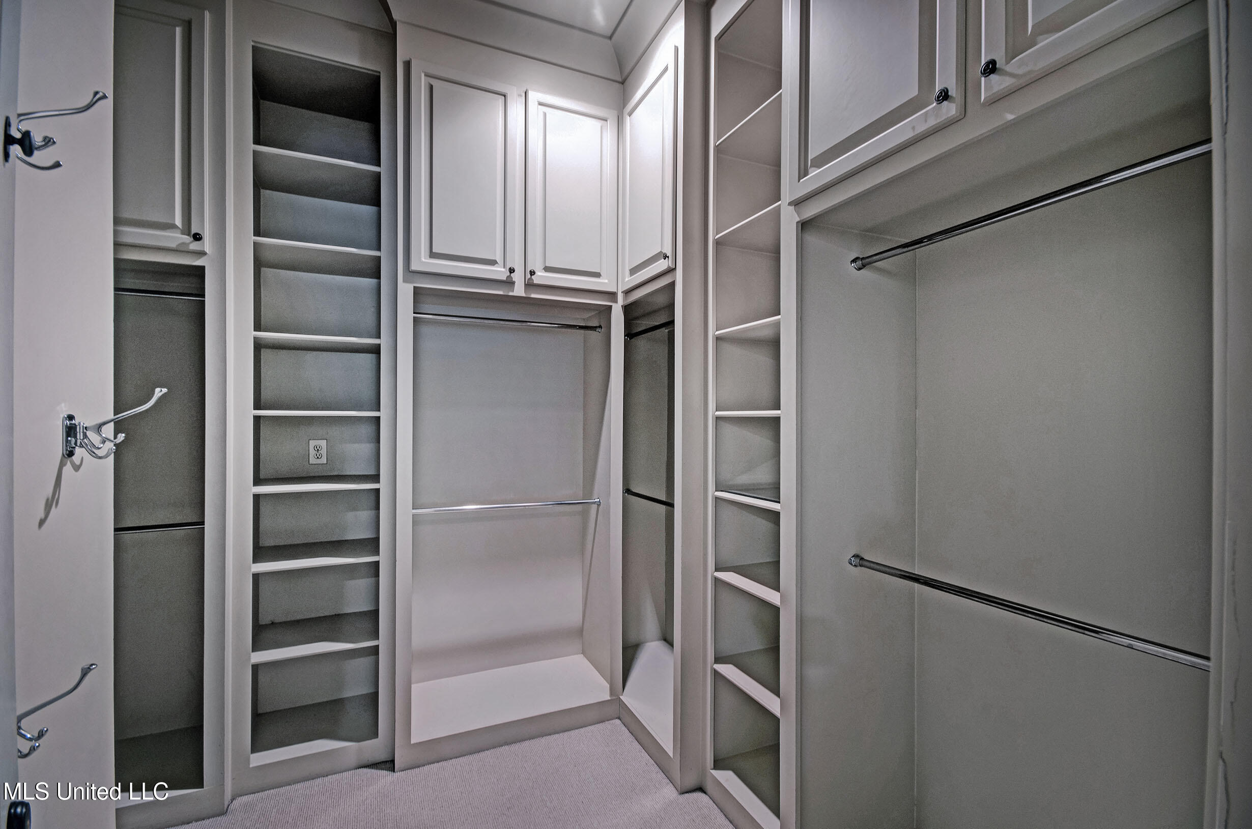 143 Green Glades Property Photo 38