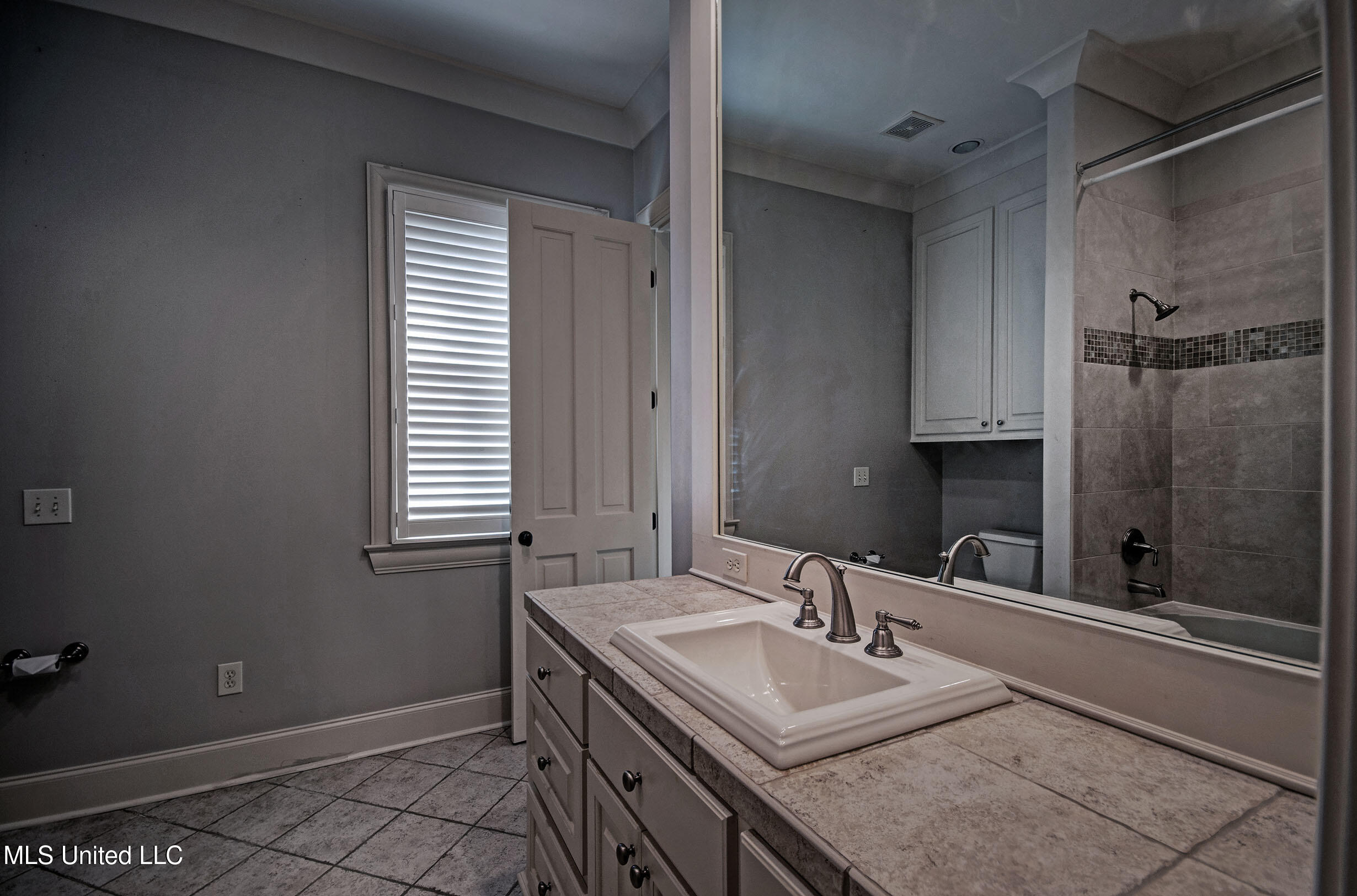 143 Green Glades Property Photo 42