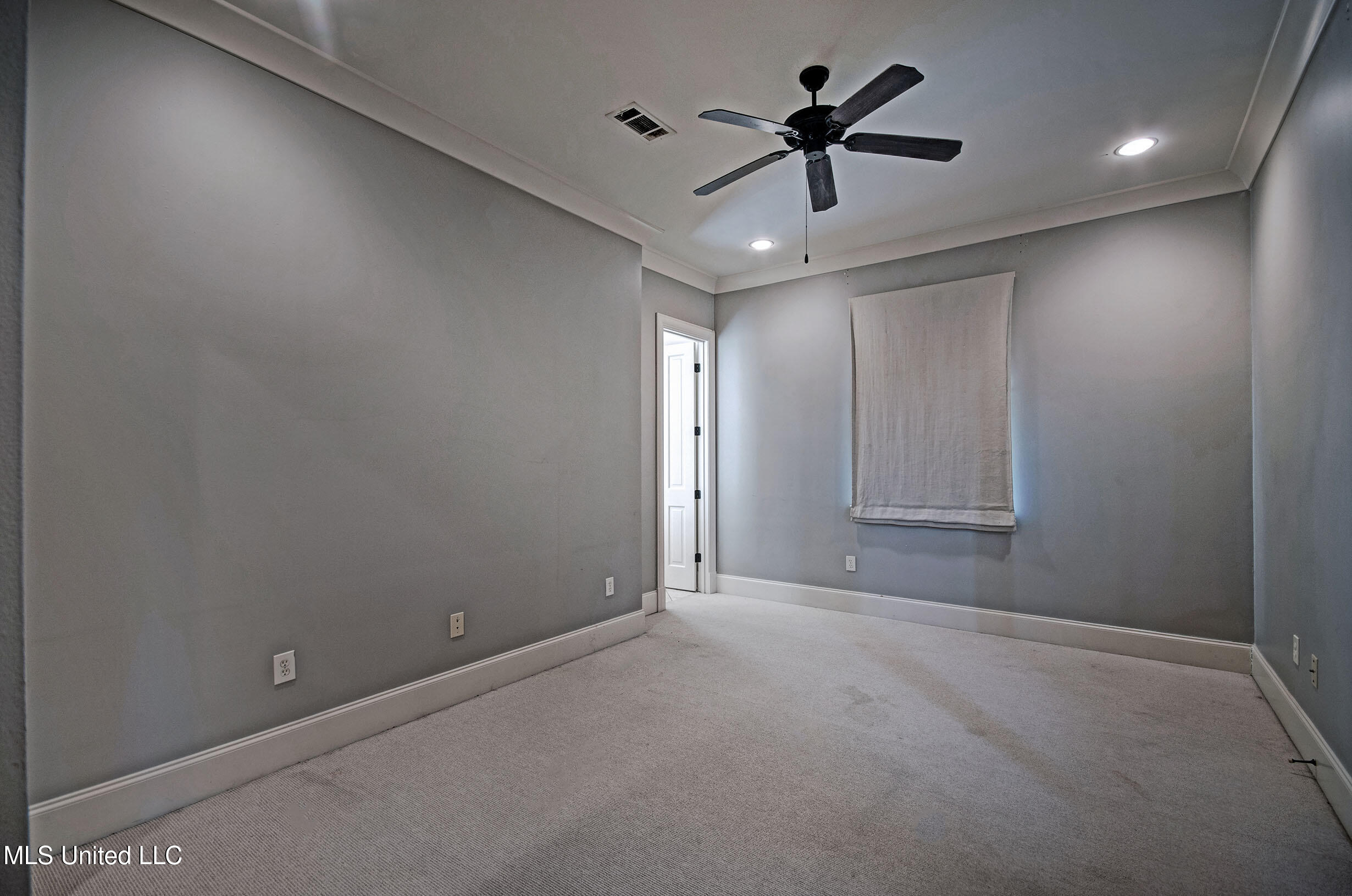 143 Green Glades Property Photo 53