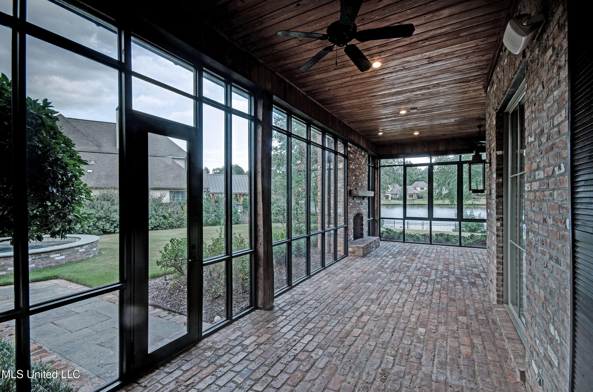 143 Green Glades Property Photo 63