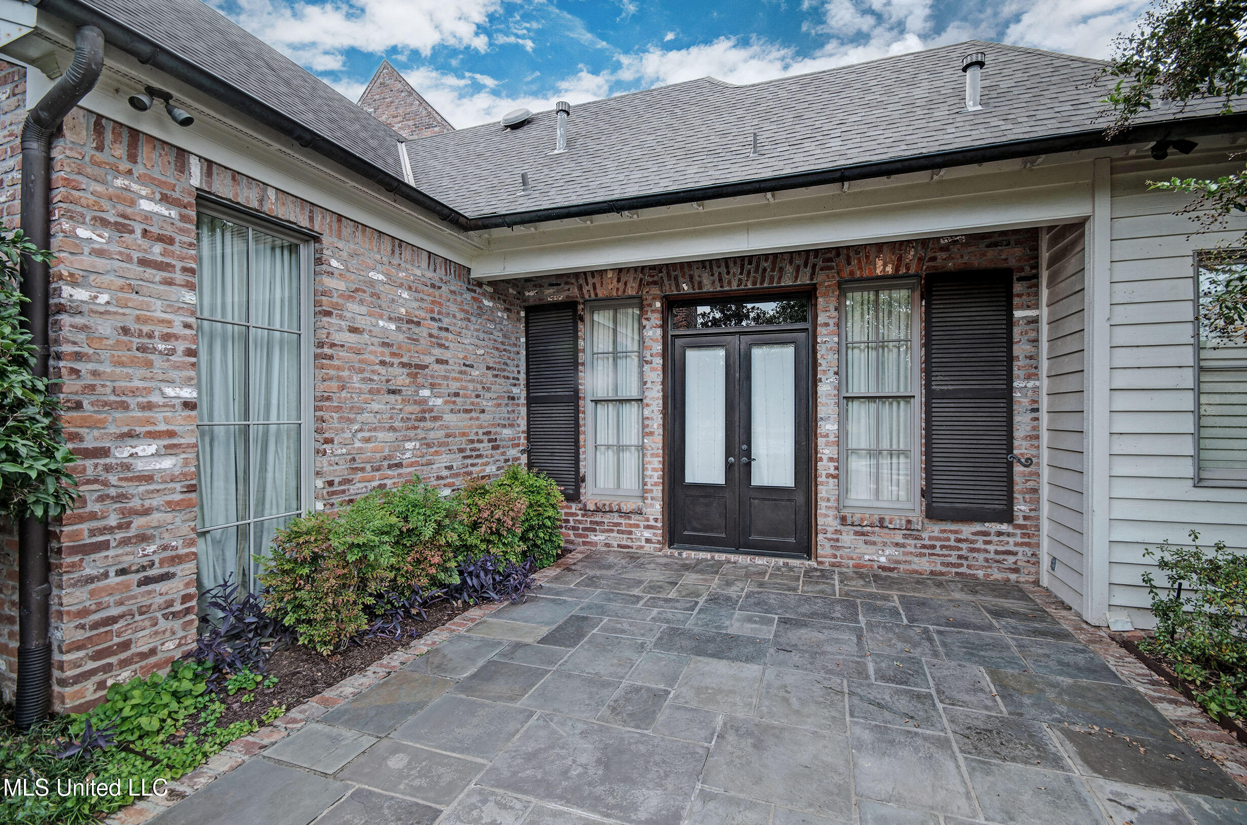 143 Green Glades Property Photo 69