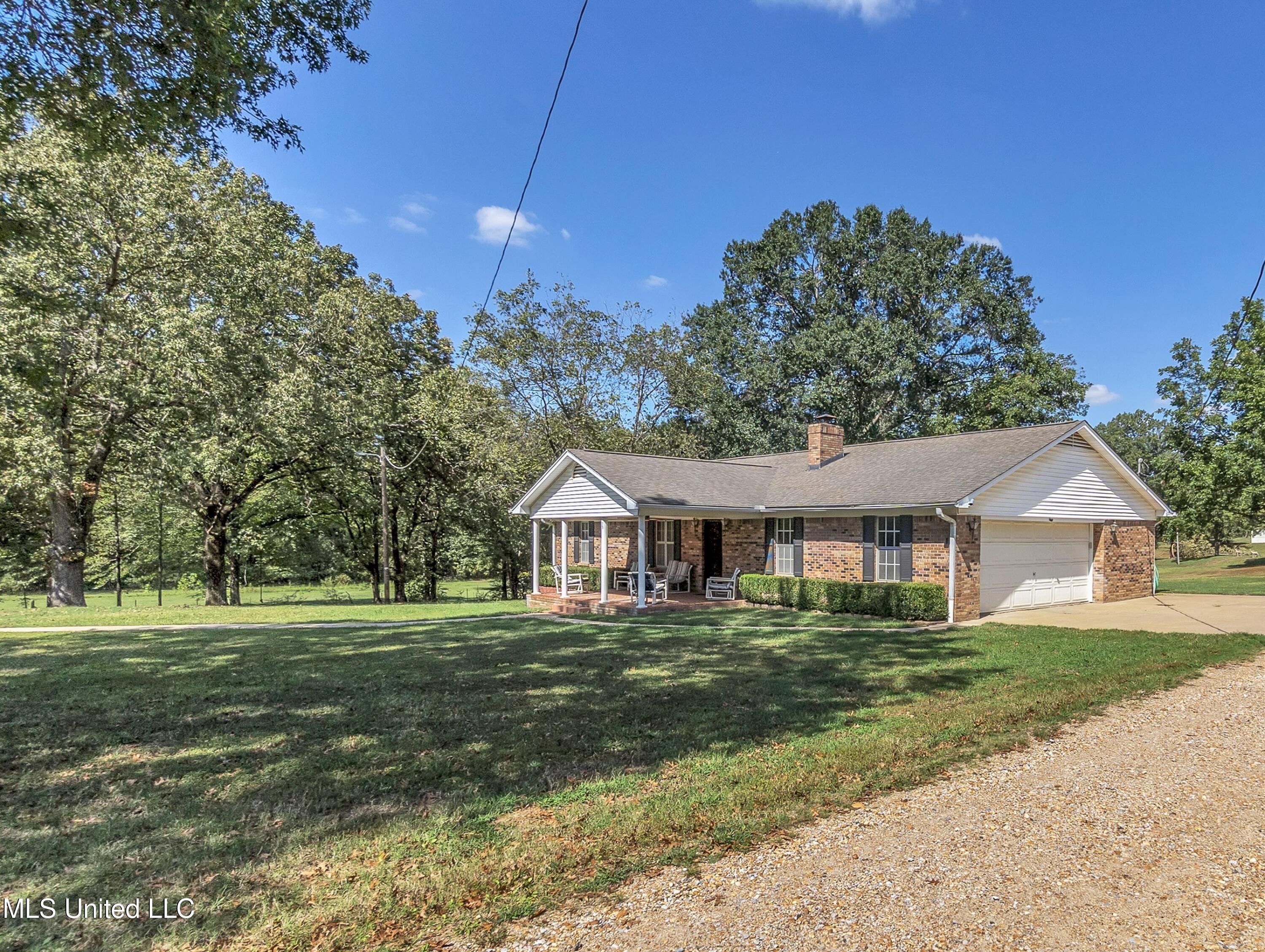 73 Chrestman Lane Property Photo 2