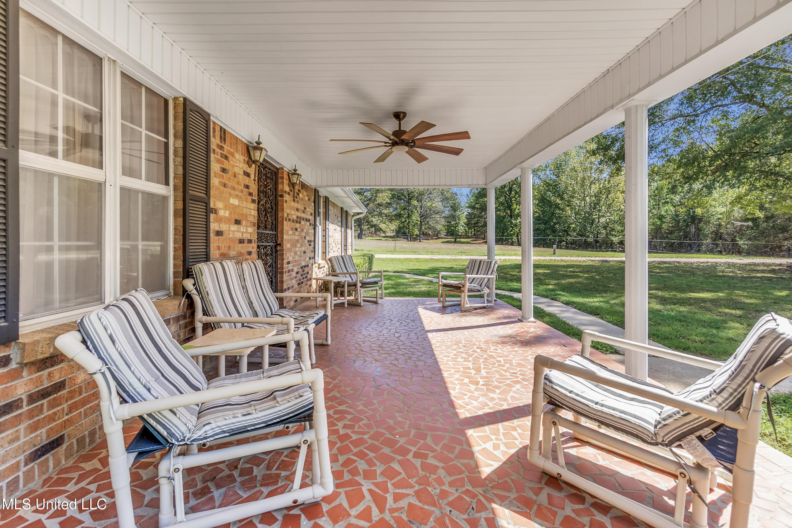 73 Chrestman Lane Property Photo 4