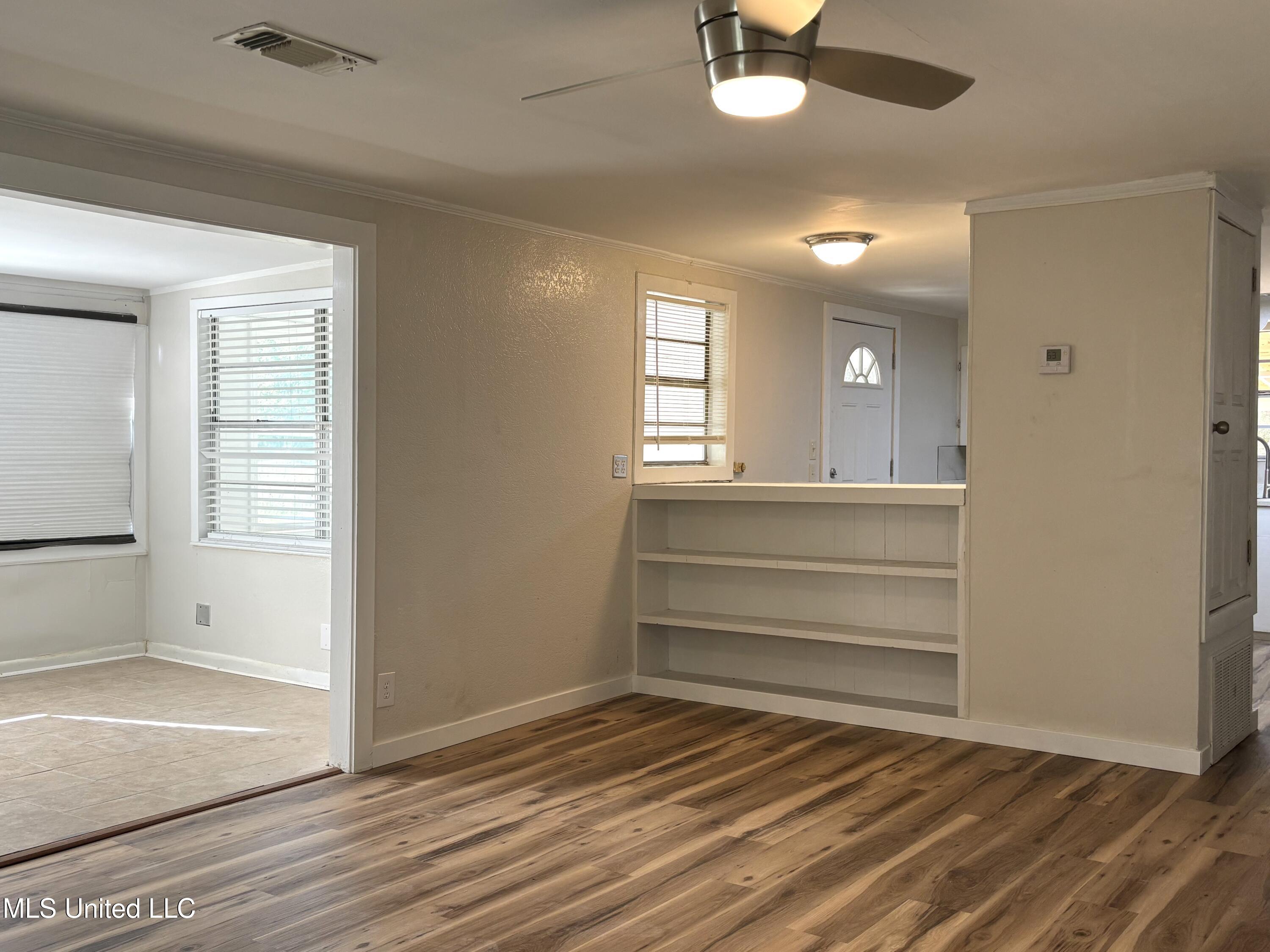 20260 28th Street Property Photo 5