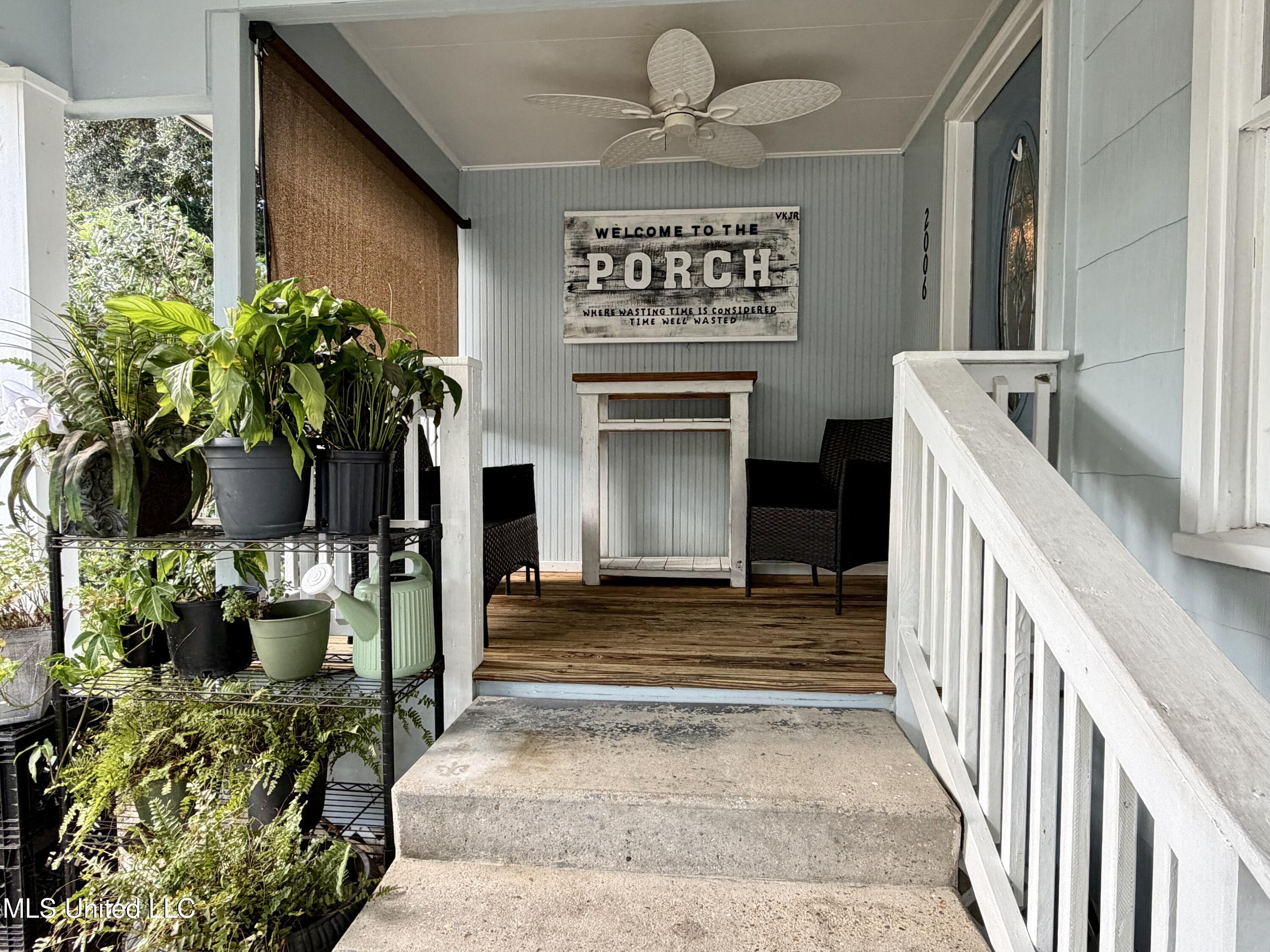 2006 11th Street Property Photo 5