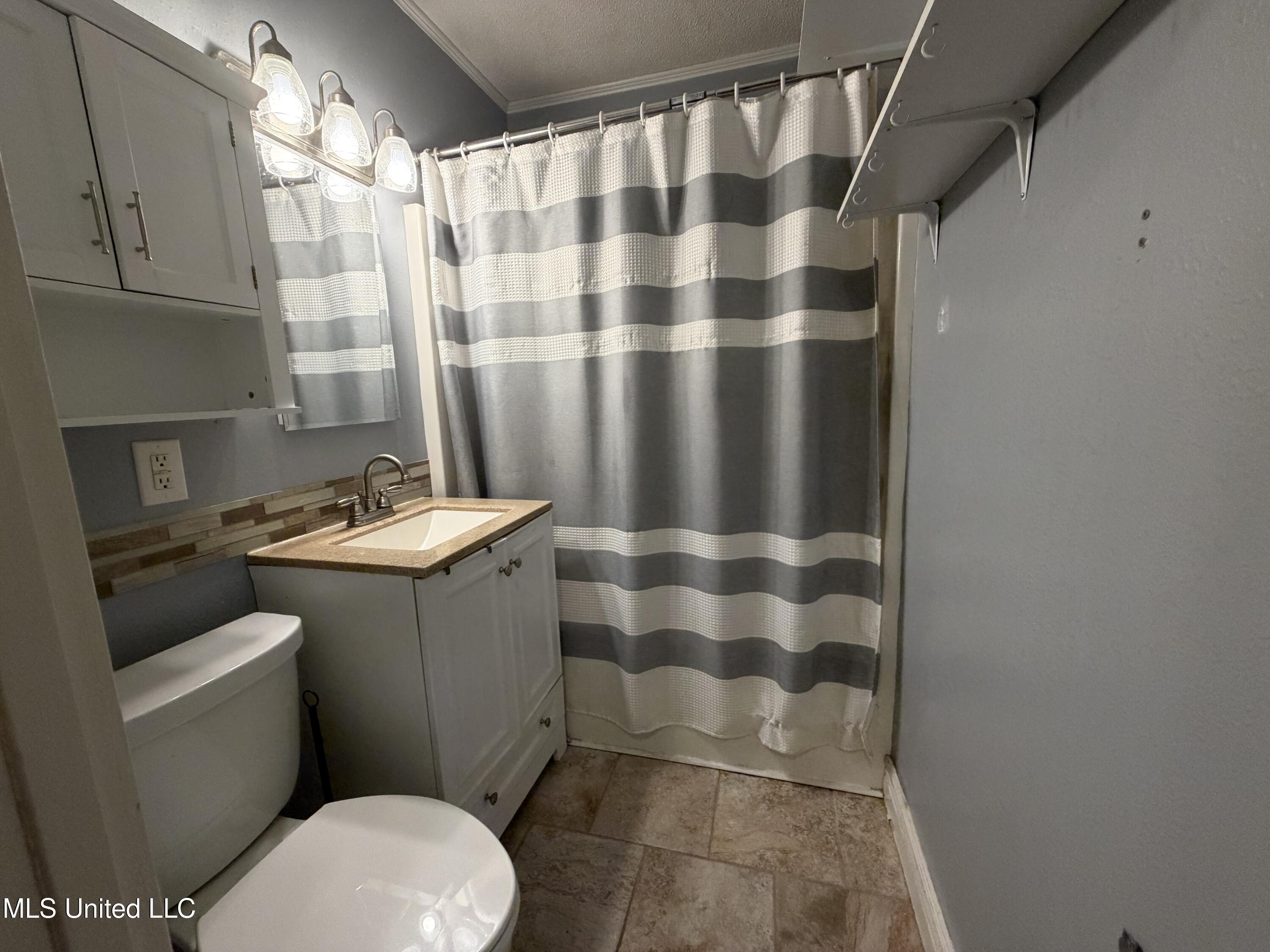 2006 11th Street Property Photo 13