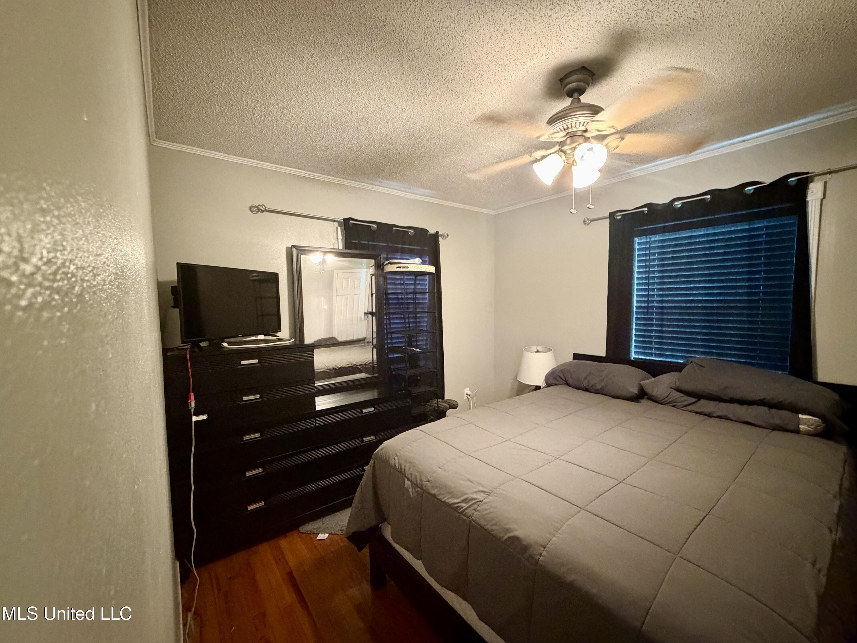 2006 11th Street Property Photo 18