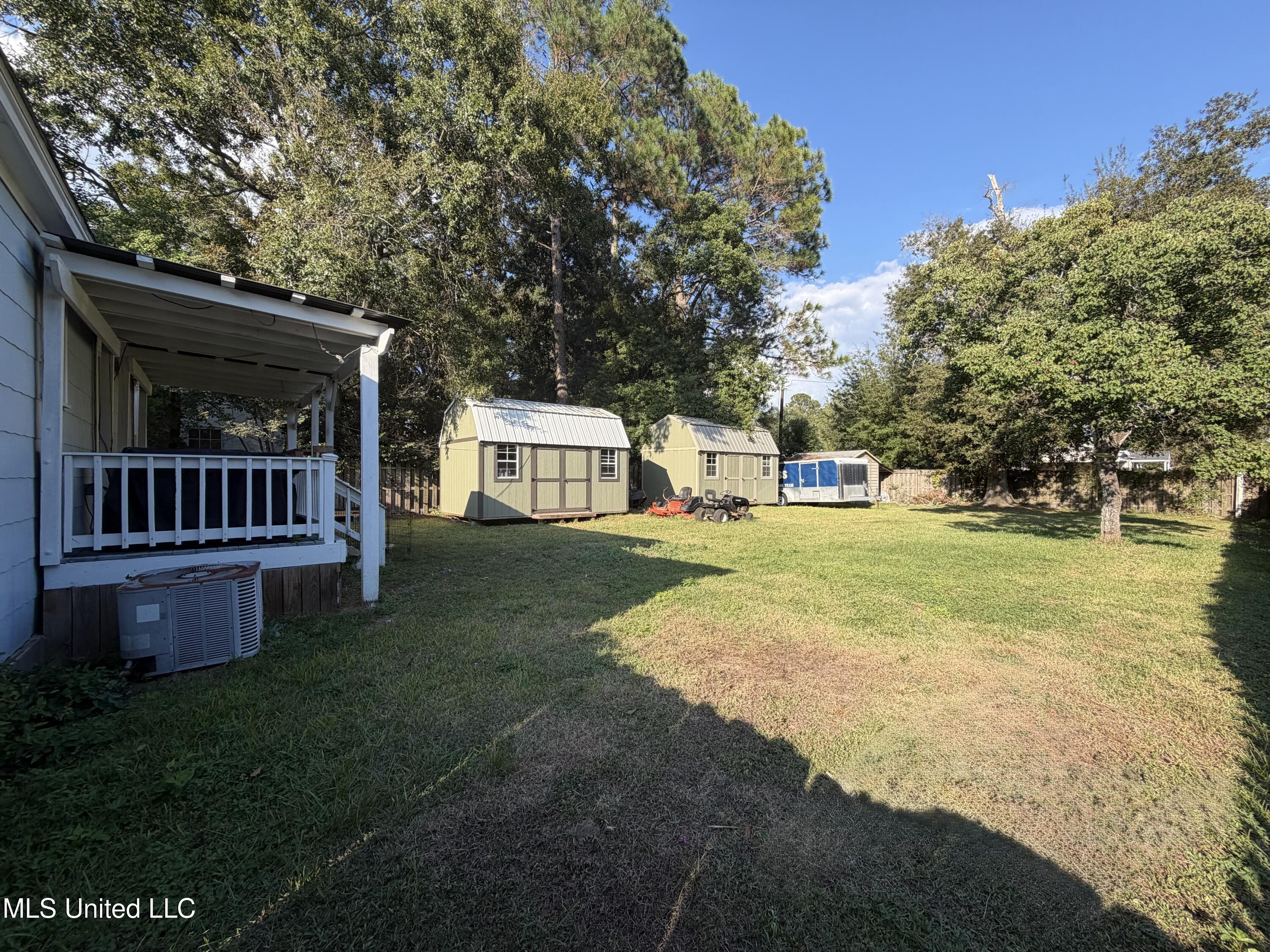 2006 11th Street Property Photo 21