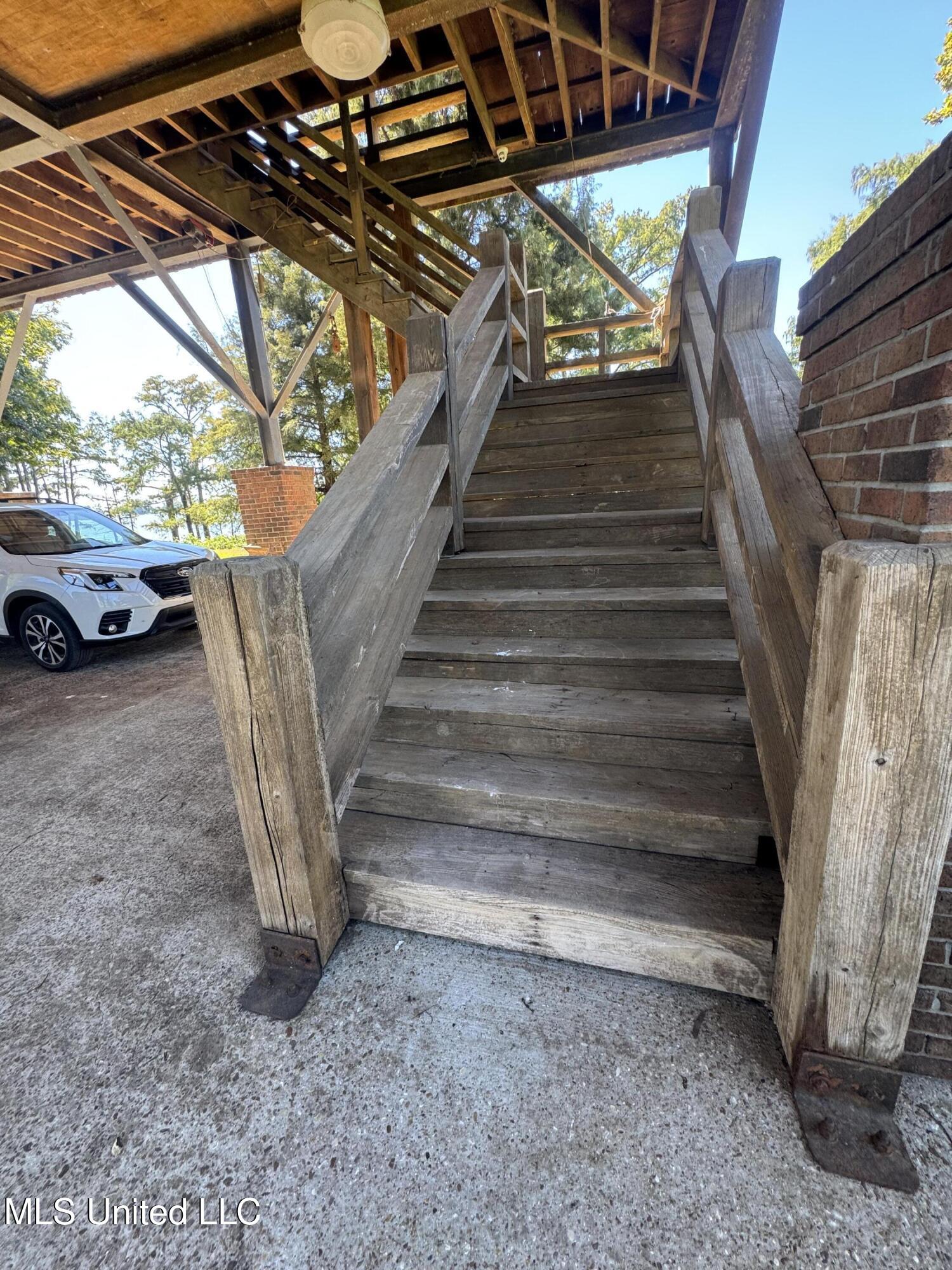 4011 Lake Mary Road Property Photo 7