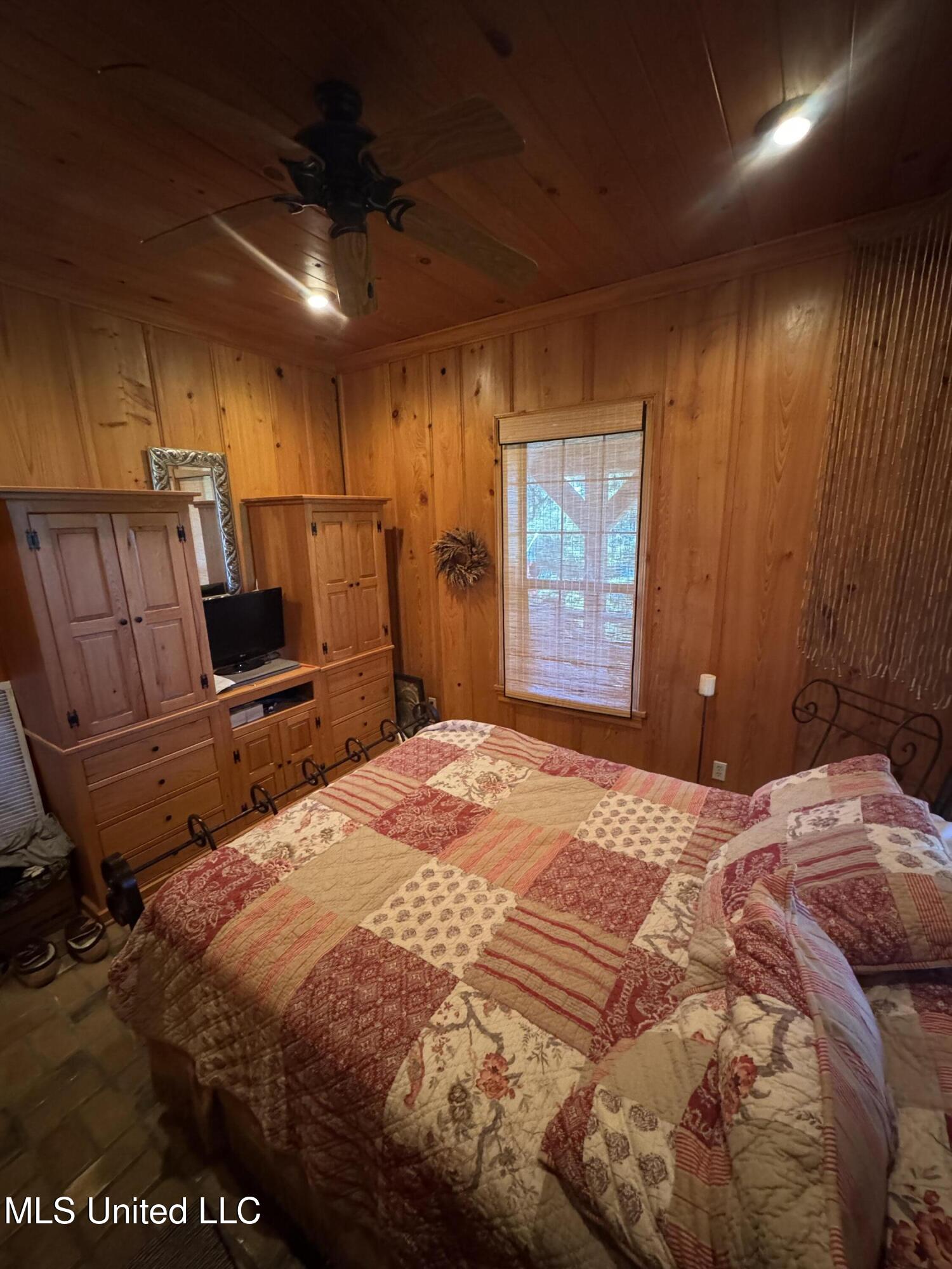 4011 Lake Mary Road Property Photo 9