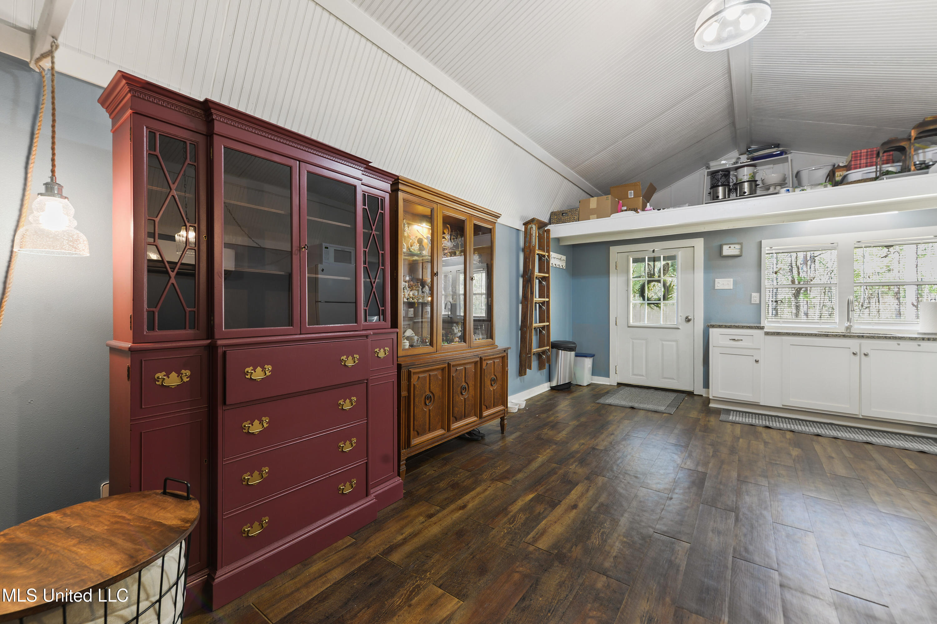 132 Nancy Lane Property Photo 6