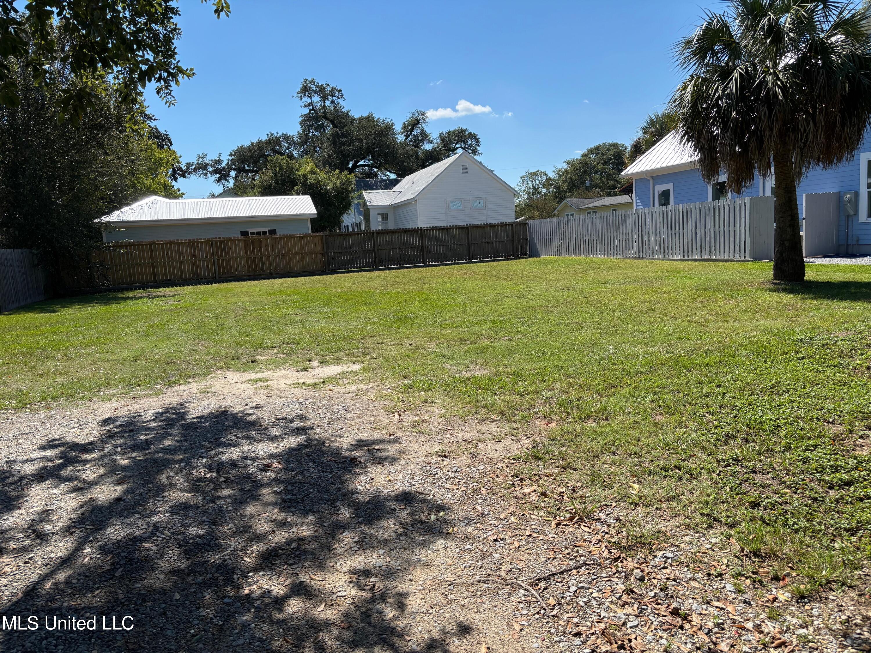 00 State Street Property Photo 1