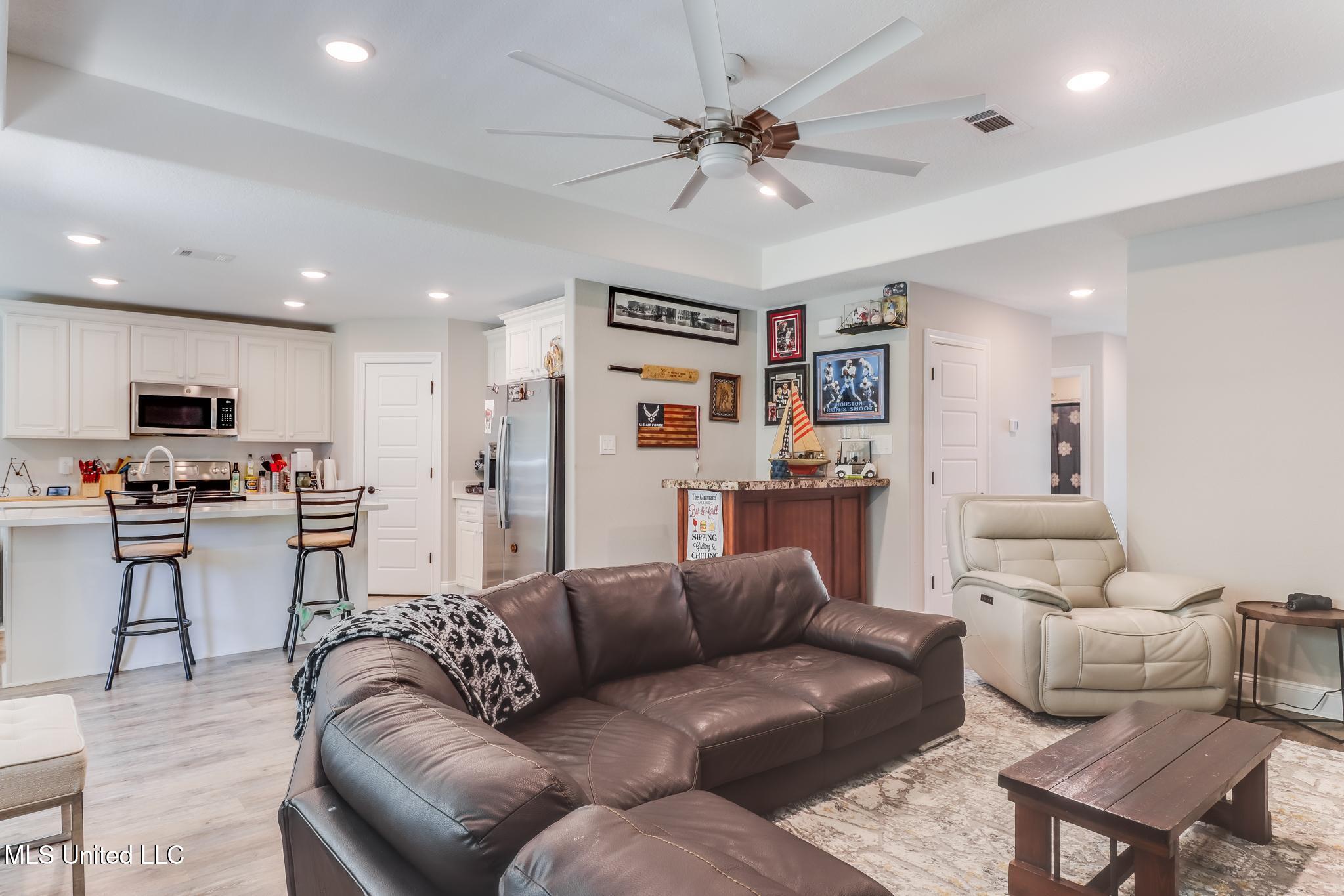 85042 Pohaku Drive Property Photo 5