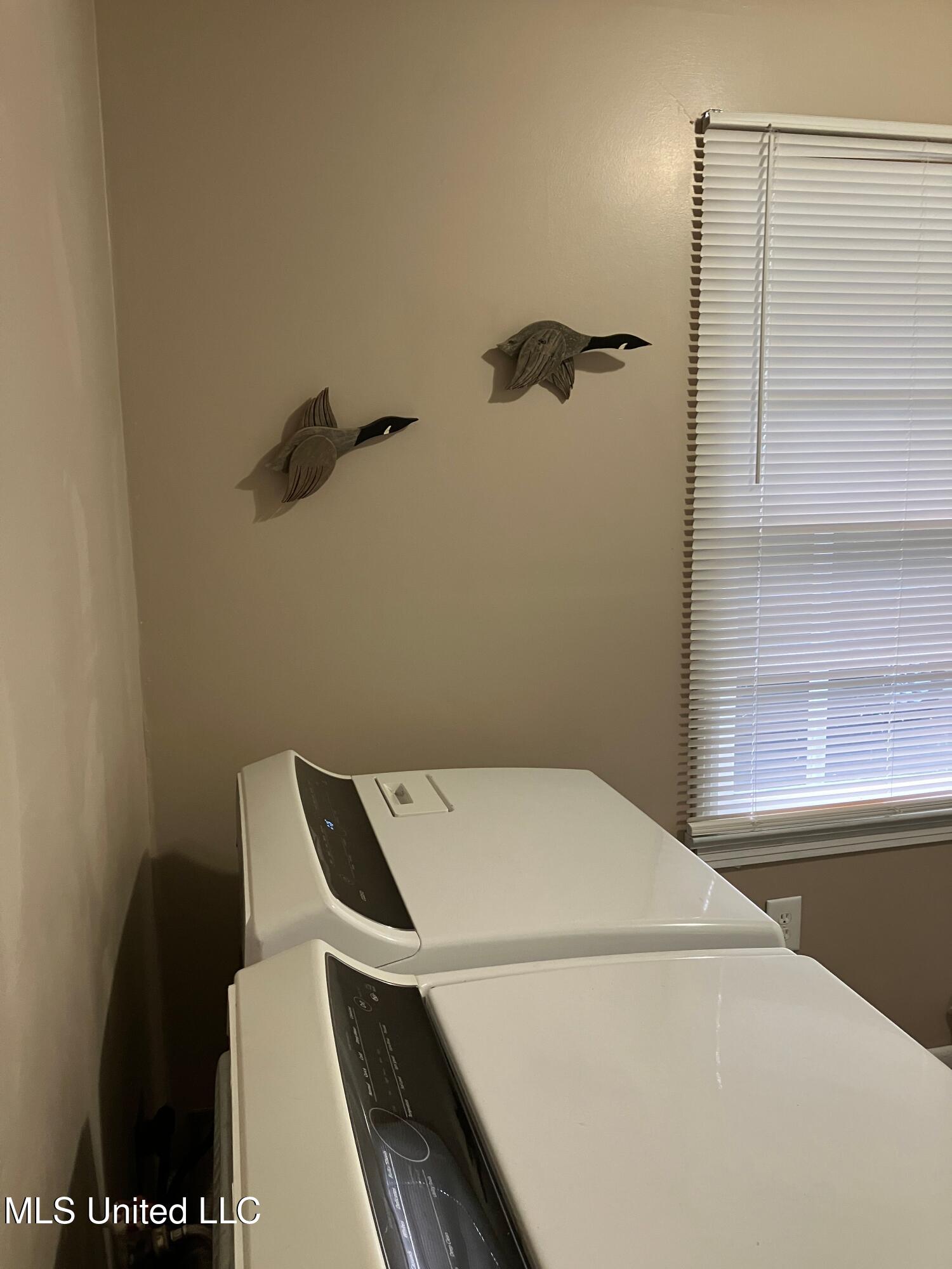 1159 E Old Pass Road Property Photo 14