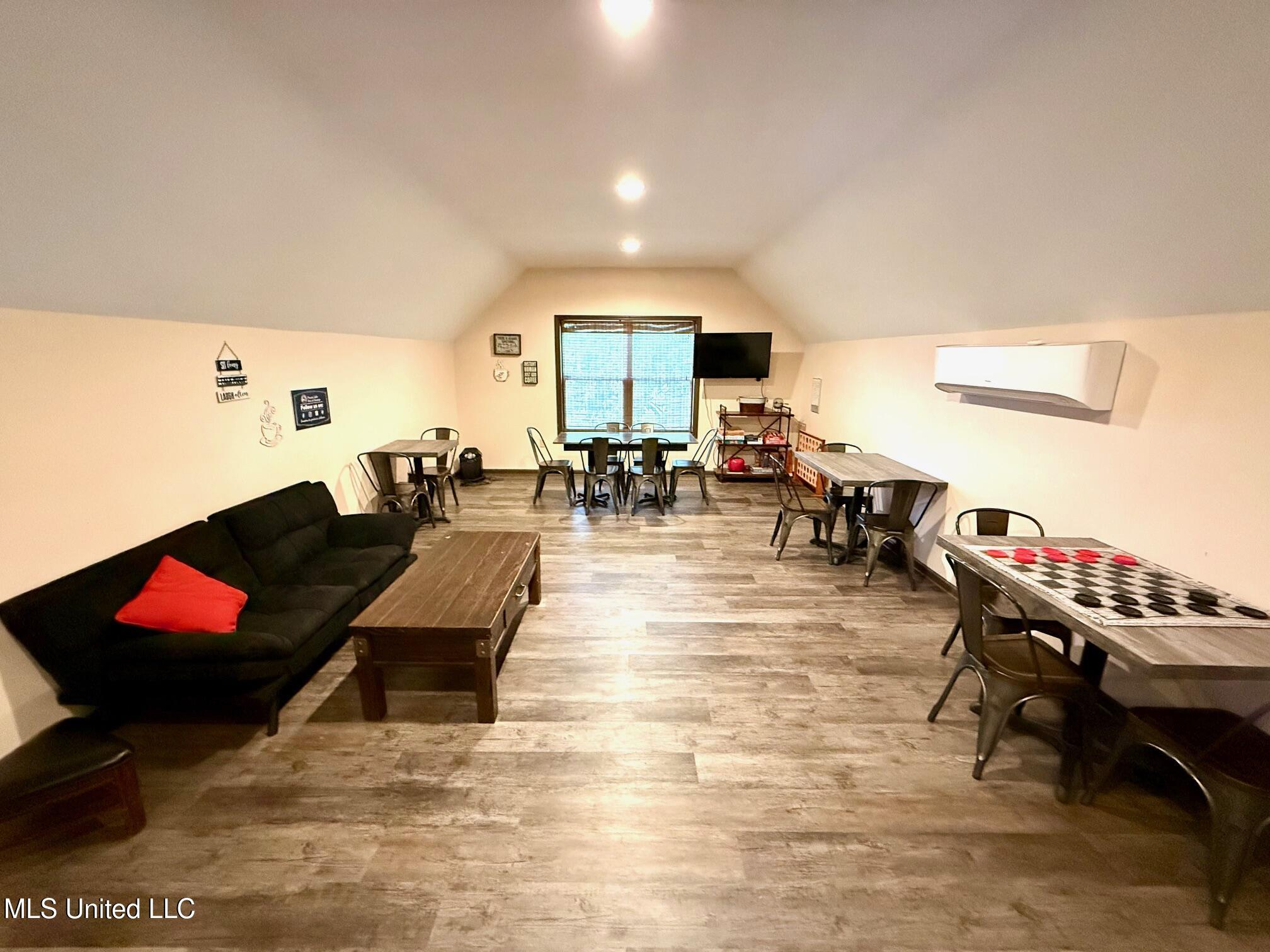 779 16 Highway Property Photo 22