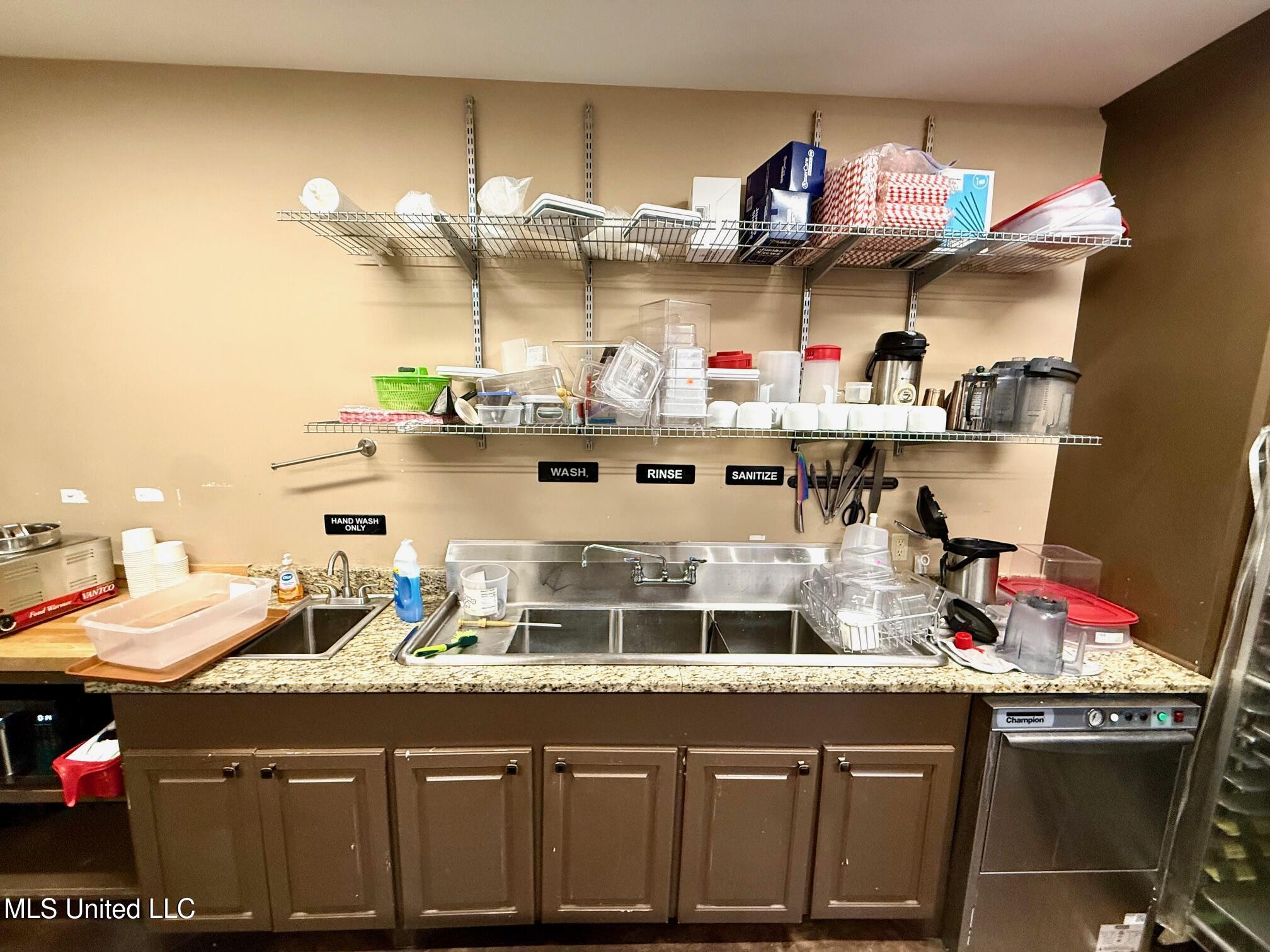 779 16 Highway Property Photo 27