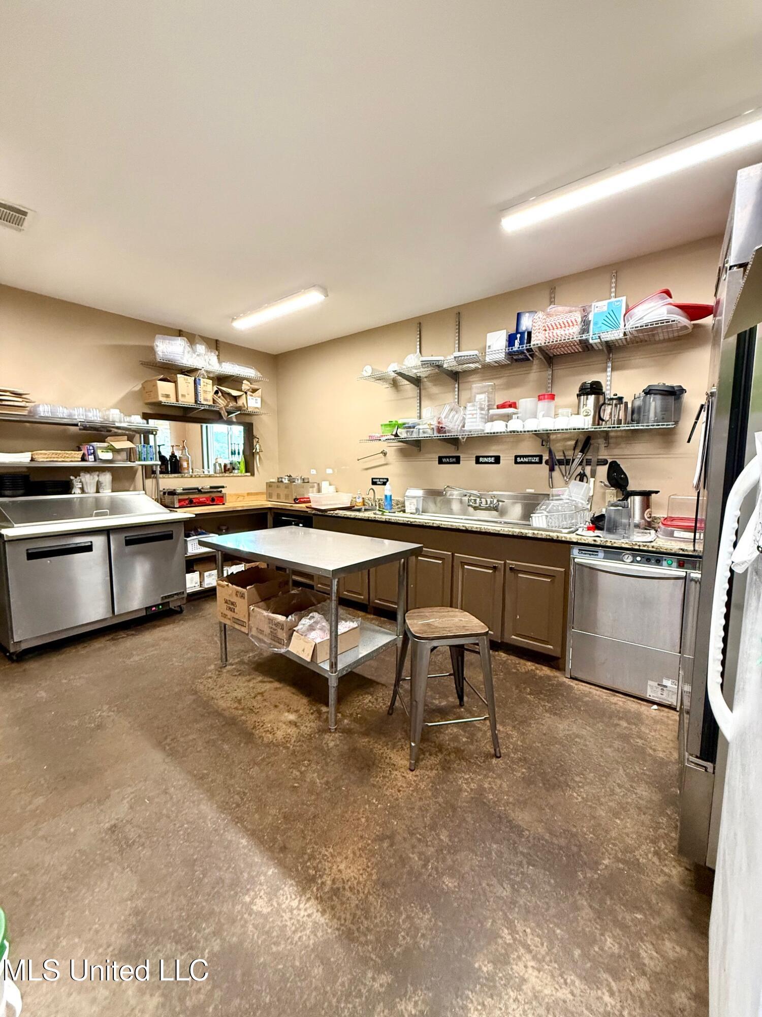 779 16 Highway Property Photo 38