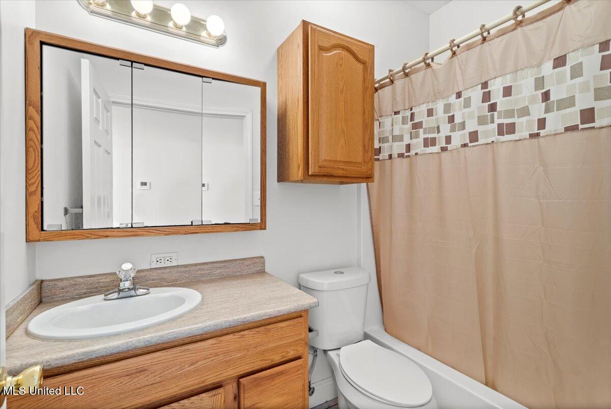 134 Ocean Wave Avenue Property Photo 25