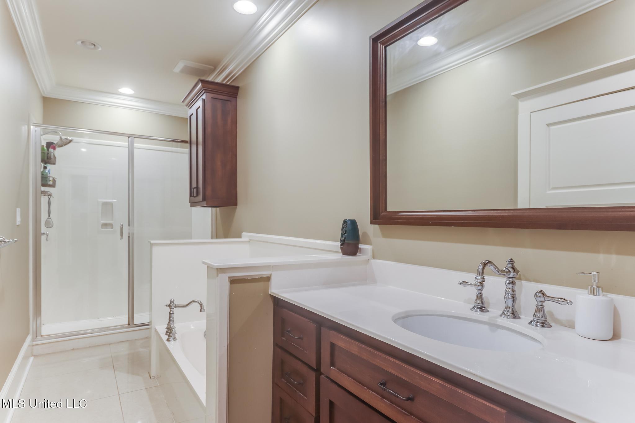726 Wiggins Circle Property Photo 30