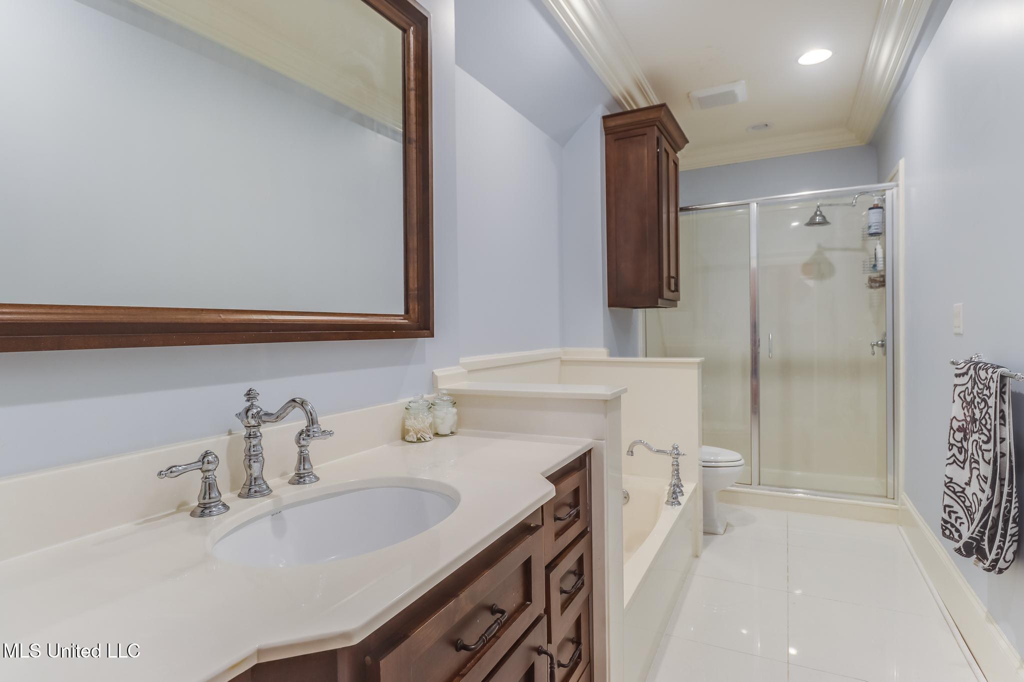 726 Wiggins Circle Property Photo 33